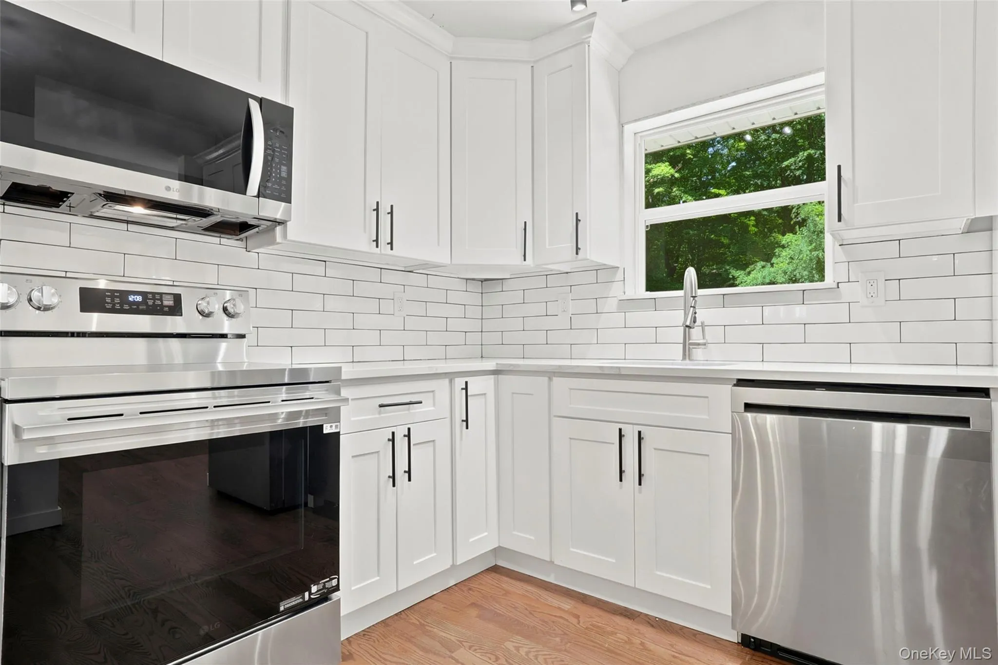 6 Vanessa Lane, Hyde Park, NY, 4 Bedrooms Bedrooms, 6 Rooms Rooms,3 BathroomsBathrooms,Residential,For Rent,Vanessa,0,1025410 6 Vanessa Lane, Hyde Park, NY, 4 Bedrooms Bedrooms, 6 Rooms Rooms,3 BathroomsBathrooms,Residential,For Rent,Vanessa,0,1025410