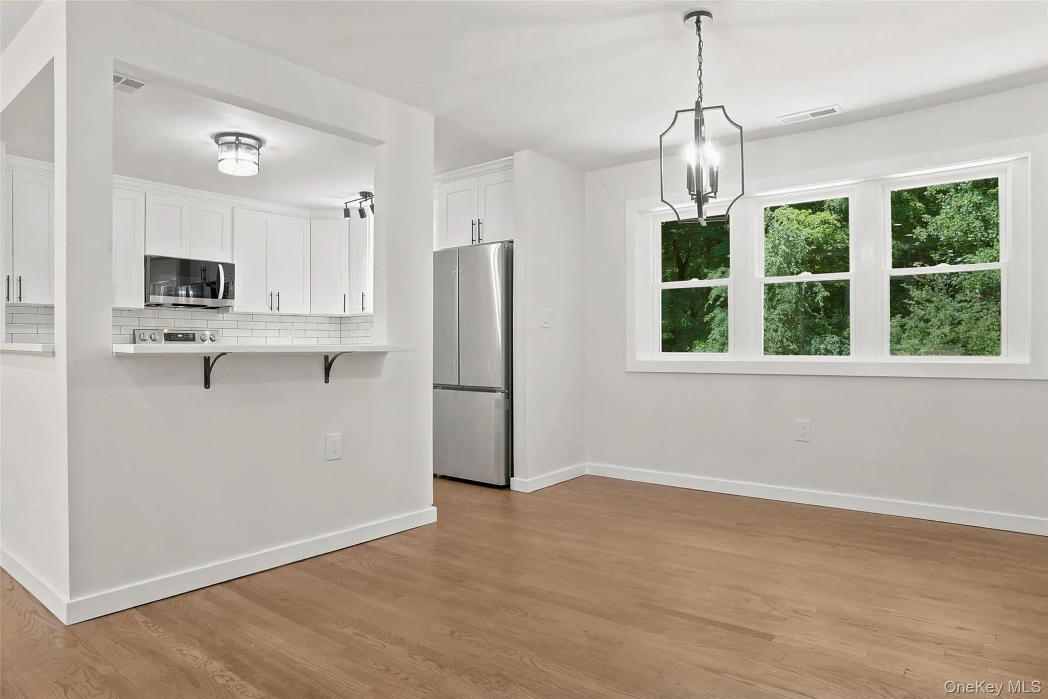 6 Vanessa Lane, Hyde Park, NY, 4 Bedrooms Bedrooms, 6 Rooms Rooms,3 BathroomsBathrooms,Residential,For Rent,Vanessa,0,1025410 6 Vanessa Lane, Hyde Park, NY, 4 Bedrooms Bedrooms, 6 Rooms Rooms,3 BathroomsBathrooms,Residential,For Rent,Vanessa,0,1025410
