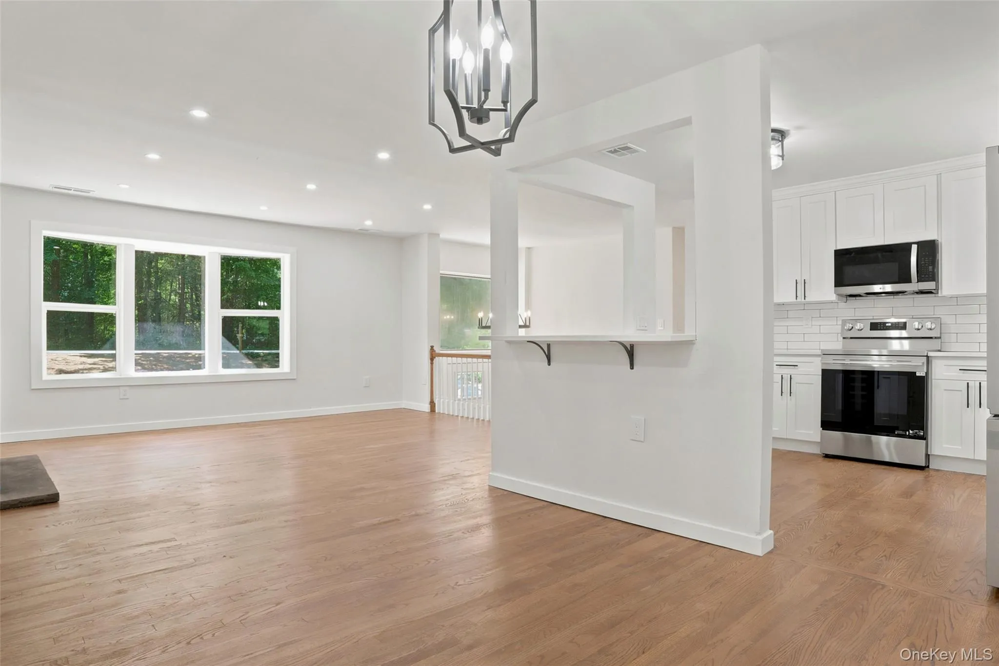 6 Vanessa Lane, Hyde Park, NY, 4 Bedrooms Bedrooms, 6 Rooms Rooms,3 BathroomsBathrooms,Residential,For Rent,Vanessa,0,1025410 6 Vanessa Lane, Hyde Park, NY, 4 Bedrooms Bedrooms, 6 Rooms Rooms,3 BathroomsBathrooms,Residential,For Rent,Vanessa,0,1025410