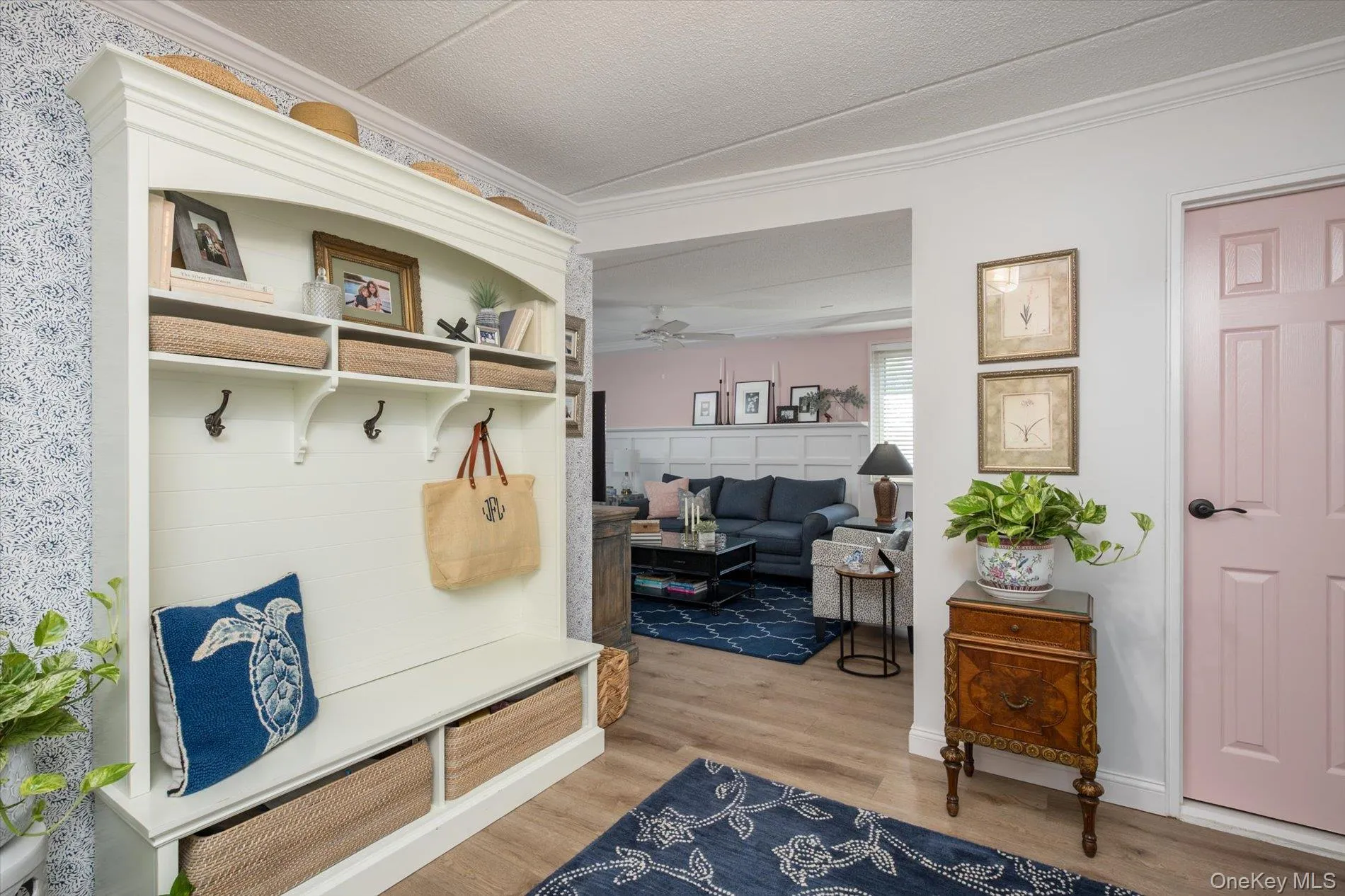 135 Post Avenue, North Hempstead, NY, 2 Bedrooms Bedrooms, 5 Rooms Rooms,2 BathroomsBathrooms,Residential,For Rent,Post,0,1025415 135 Post Avenue, North Hempstead, NY, 2 Bedrooms Bedrooms, 5 Rooms Rooms,2 BathroomsBathrooms,Residential,For Rent,Post,0,1025415