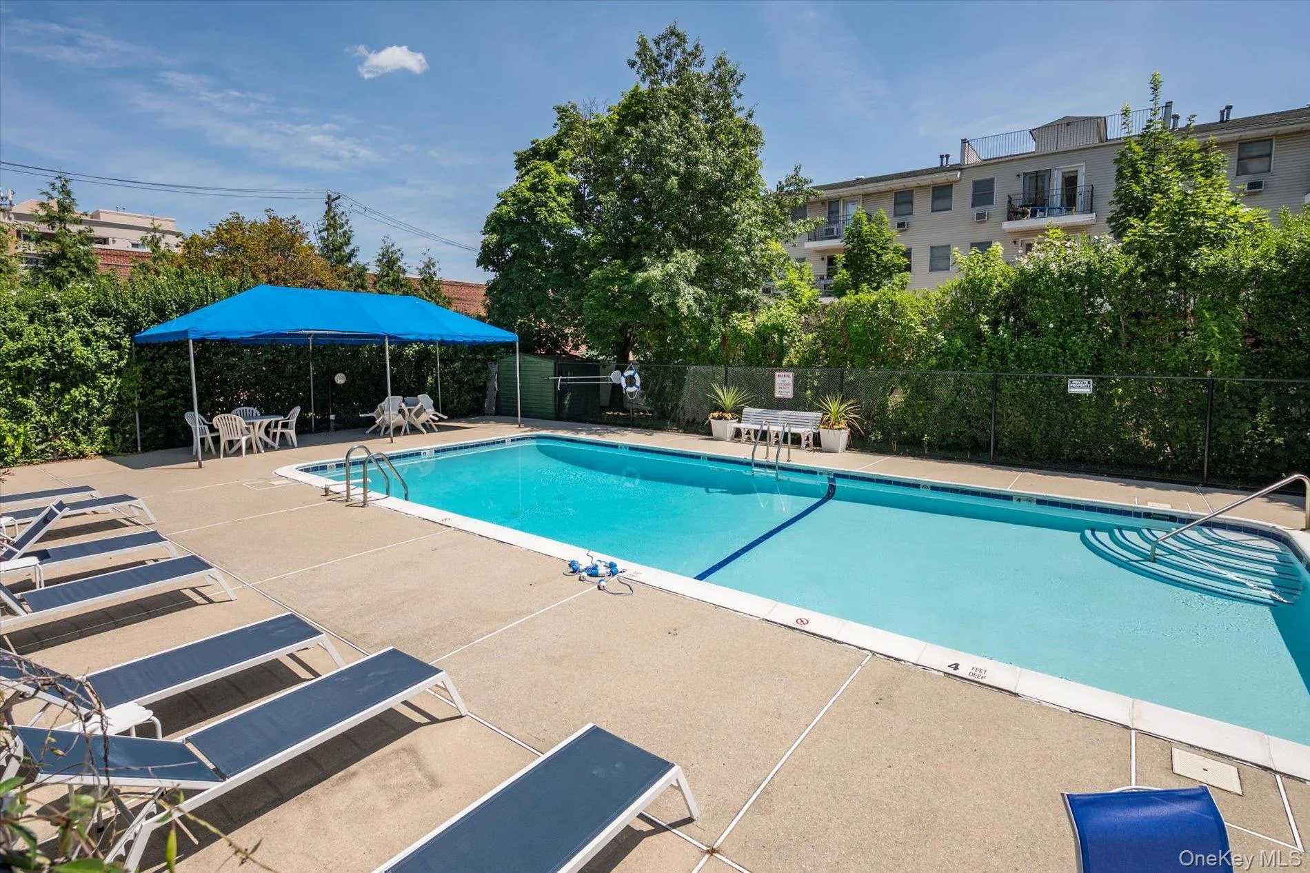 135 Post Avenue, North Hempstead, NY, 2 Bedrooms Bedrooms, 5 Rooms Rooms,2 BathroomsBathrooms,Residential,For Rent,Post,0,1025415 135 Post Avenue, North Hempstead, NY, 2 Bedrooms Bedrooms, 5 Rooms Rooms,2 BathroomsBathrooms,Residential,For Rent,Post,0,1025415