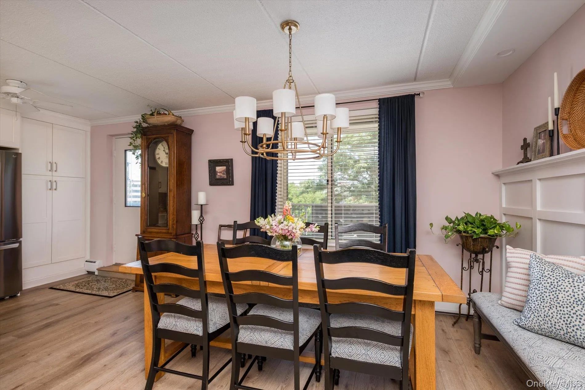 135 Post Avenue, North Hempstead, NY, 2 Bedrooms Bedrooms, 5 Rooms Rooms,2 BathroomsBathrooms,Residential,For Rent,Post,0,1025415 135 Post Avenue, North Hempstead, NY, 2 Bedrooms Bedrooms, 5 Rooms Rooms,2 BathroomsBathrooms,Residential,For Rent,Post,0,1025415