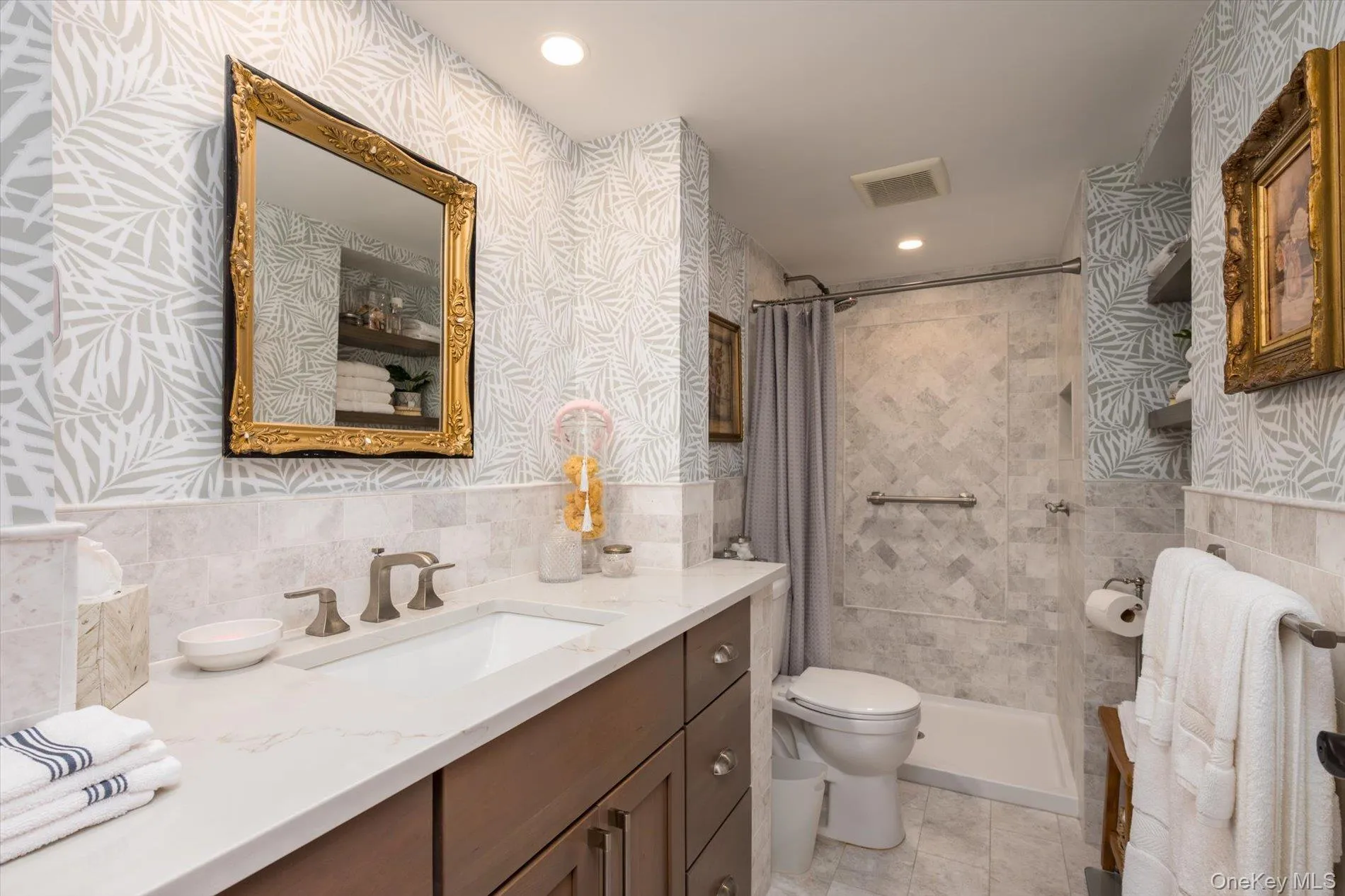 135 Post Avenue, North Hempstead, NY, 2 Bedrooms Bedrooms, 5 Rooms Rooms,2 BathroomsBathrooms,Residential,For Rent,Post,0,1025415 135 Post Avenue, North Hempstead, NY, 2 Bedrooms Bedrooms, 5 Rooms Rooms,2 BathroomsBathrooms,Residential,For Rent,Post,0,1025415