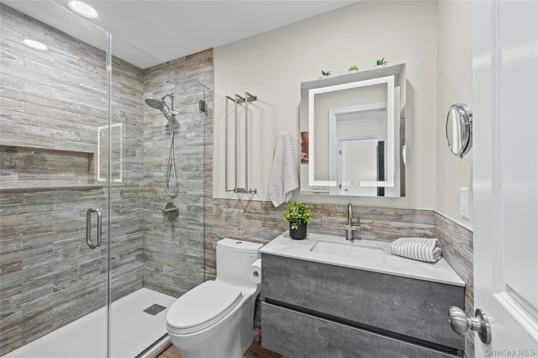 106 Strathmore Court Drive, Brookhaven, NY, 3 Bedrooms Bedrooms, 6 Rooms Rooms,2 BathroomsBathrooms,Residential,For Rent,Strathmore Court,0,1025416 106 Strathmore Court Drive, Brookhaven, NY, 3 Bedrooms Bedrooms, 6 Rooms Rooms,2 BathroomsBathrooms,Residential,For Rent,Strathmore Court,0,1025416