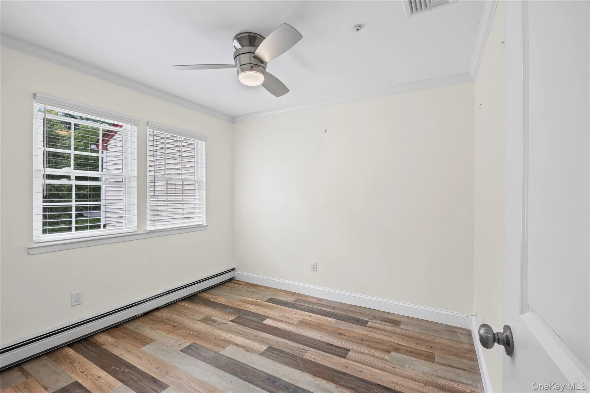 106 Strathmore Court Drive, Brookhaven, NY, 3 Bedrooms Bedrooms, 6 Rooms Rooms,2 BathroomsBathrooms,Residential,For Rent,Strathmore Court,0,1025416 106 Strathmore Court Drive, Brookhaven, NY, 3 Bedrooms Bedrooms, 6 Rooms Rooms,2 BathroomsBathrooms,Residential,For Rent,Strathmore Court,0,1025416