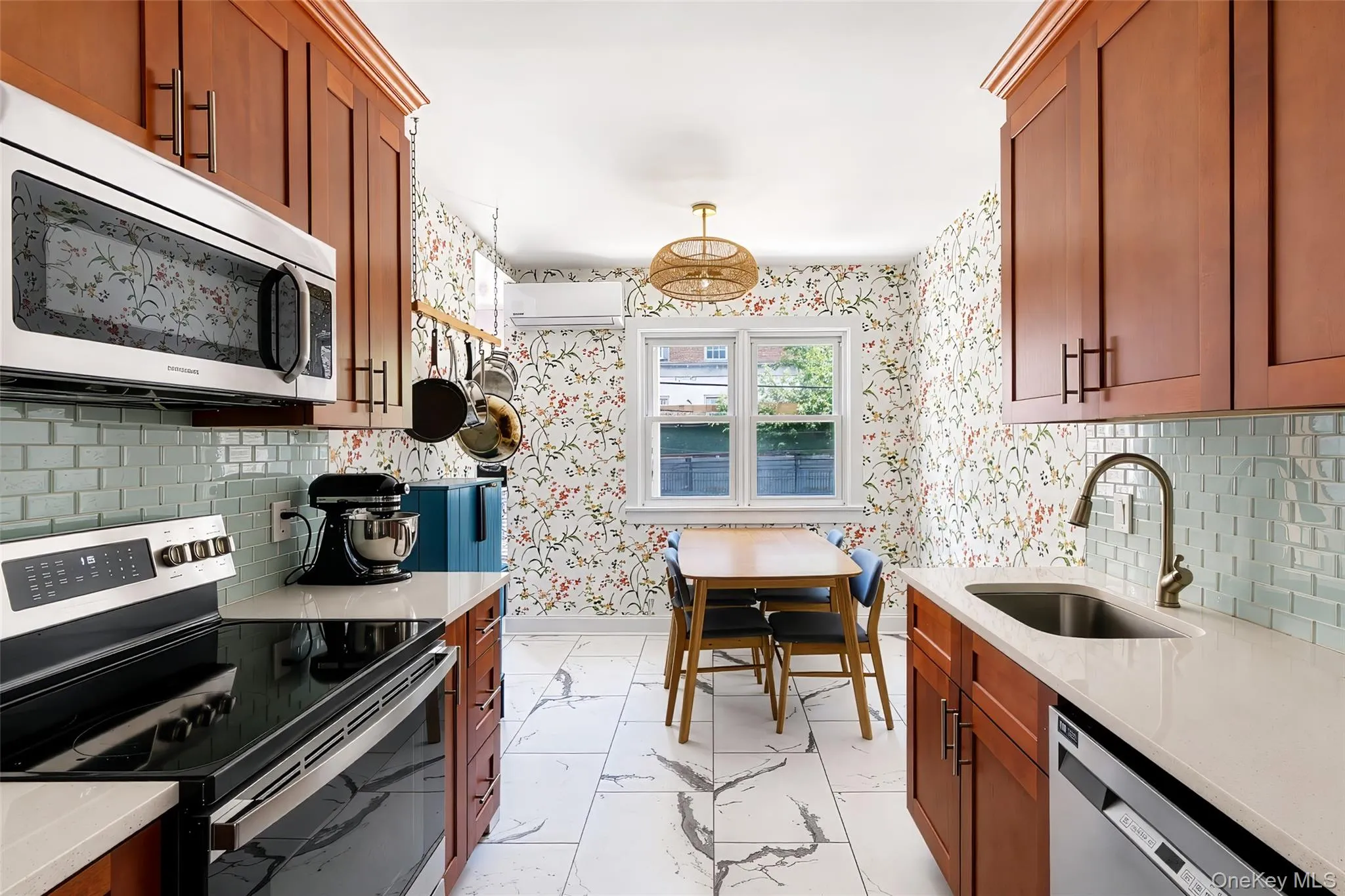 3114 48th Street, New York, NY, 3 Bedrooms Bedrooms, 6 Rooms Rooms,2 BathroomsBathrooms,Residential,For Rent,48th,0,1025417 3114 48th Street, New York, NY, 3 Bedrooms Bedrooms, 6 Rooms Rooms,2 BathroomsBathrooms,Residential,For Rent,48th,0,1025417