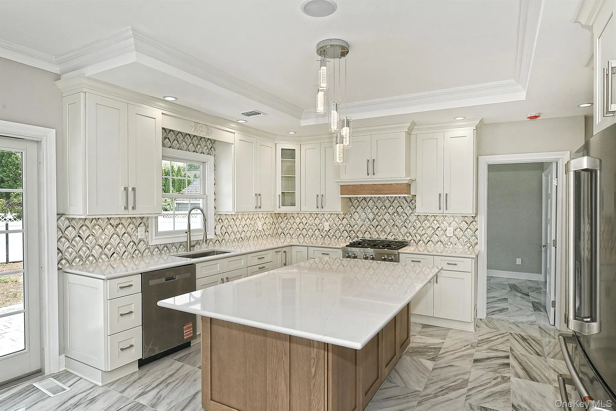 127 Vanderbilt Avenue, North Hempstead, NY, 5 Bedrooms Bedrooms, 10 Rooms Rooms,4 BathroomsBathrooms,Residential,For Rent,Vanderbilt,0,1025429 127 Vanderbilt Avenue, North Hempstead, NY, 5 Bedrooms Bedrooms, 10 Rooms Rooms,4 BathroomsBathrooms,Residential,For Rent,Vanderbilt,0,1025429