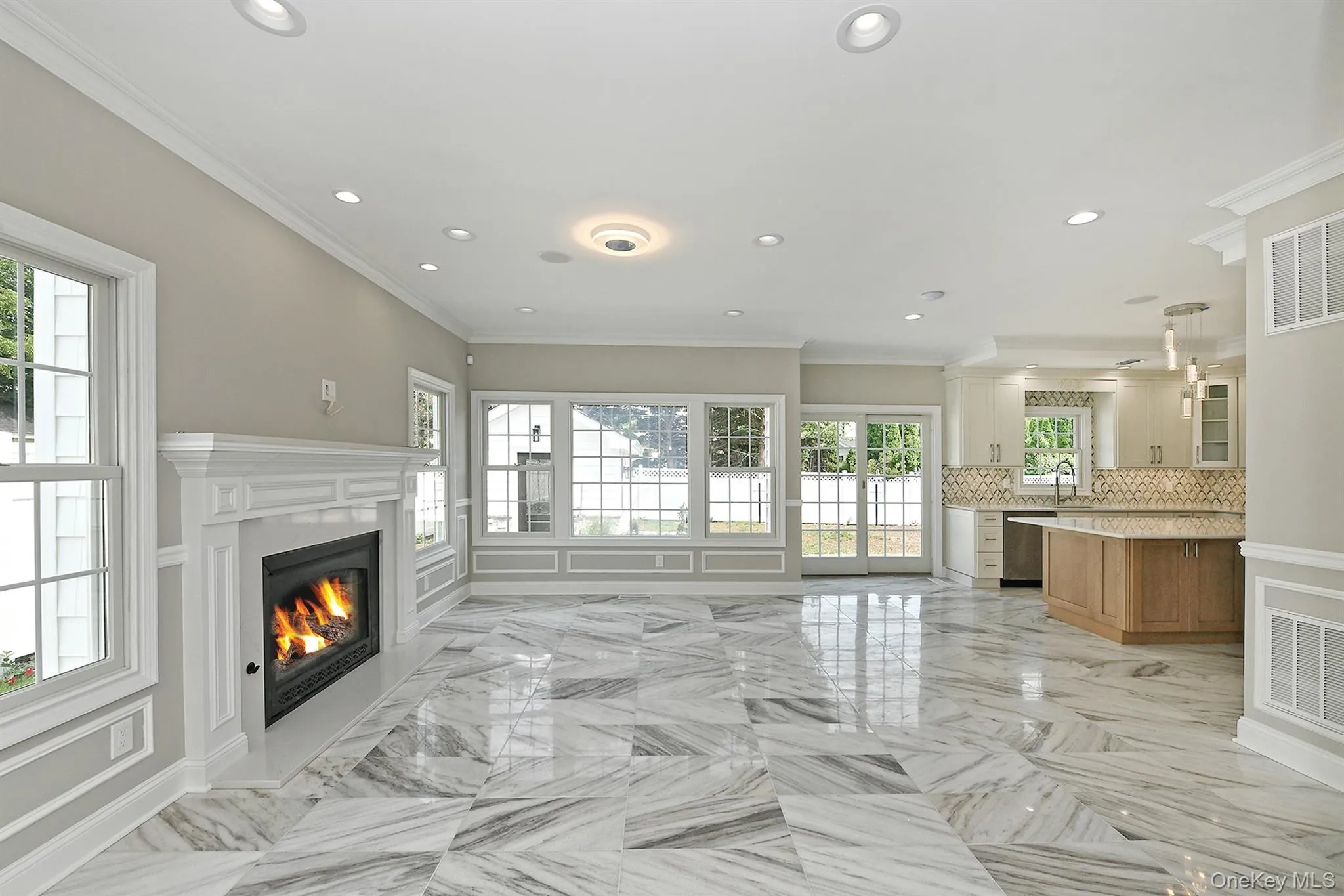 127 Vanderbilt Avenue, North Hempstead, NY, 5 Bedrooms Bedrooms, 10 Rooms Rooms,4 BathroomsBathrooms,Residential,For Rent,Vanderbilt,0,1025429 127 Vanderbilt Avenue, North Hempstead, NY, 5 Bedrooms Bedrooms, 10 Rooms Rooms,4 BathroomsBathrooms,Residential,For Rent,Vanderbilt,0,1025429