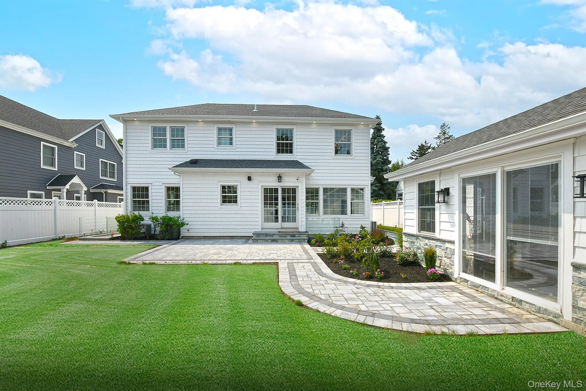 127 Vanderbilt Avenue, North Hempstead, NY, 5 Bedrooms Bedrooms, 10 Rooms Rooms,4 BathroomsBathrooms,Residential,For Rent,Vanderbilt,0,1025429 127 Vanderbilt Avenue, North Hempstead, NY, 5 Bedrooms Bedrooms, 10 Rooms Rooms,4 BathroomsBathrooms,Residential,For Rent,Vanderbilt,0,1025429