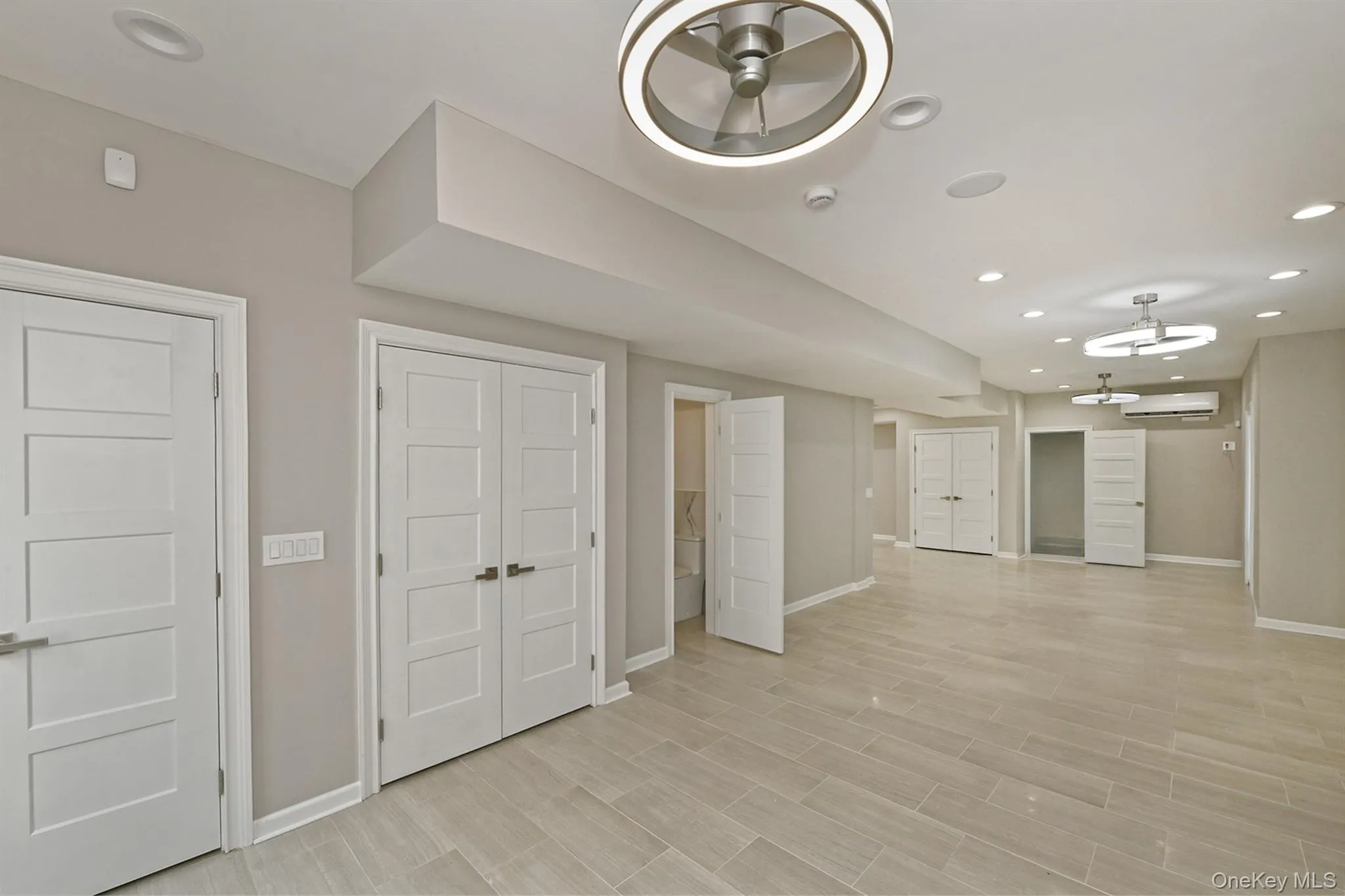 127 Vanderbilt Avenue, North Hempstead, NY, 5 Bedrooms Bedrooms, 10 Rooms Rooms,4 BathroomsBathrooms,Residential,For Rent,Vanderbilt,0,1025429 127 Vanderbilt Avenue, North Hempstead, NY, 5 Bedrooms Bedrooms, 10 Rooms Rooms,4 BathroomsBathrooms,Residential,For Rent,Vanderbilt,0,1025429