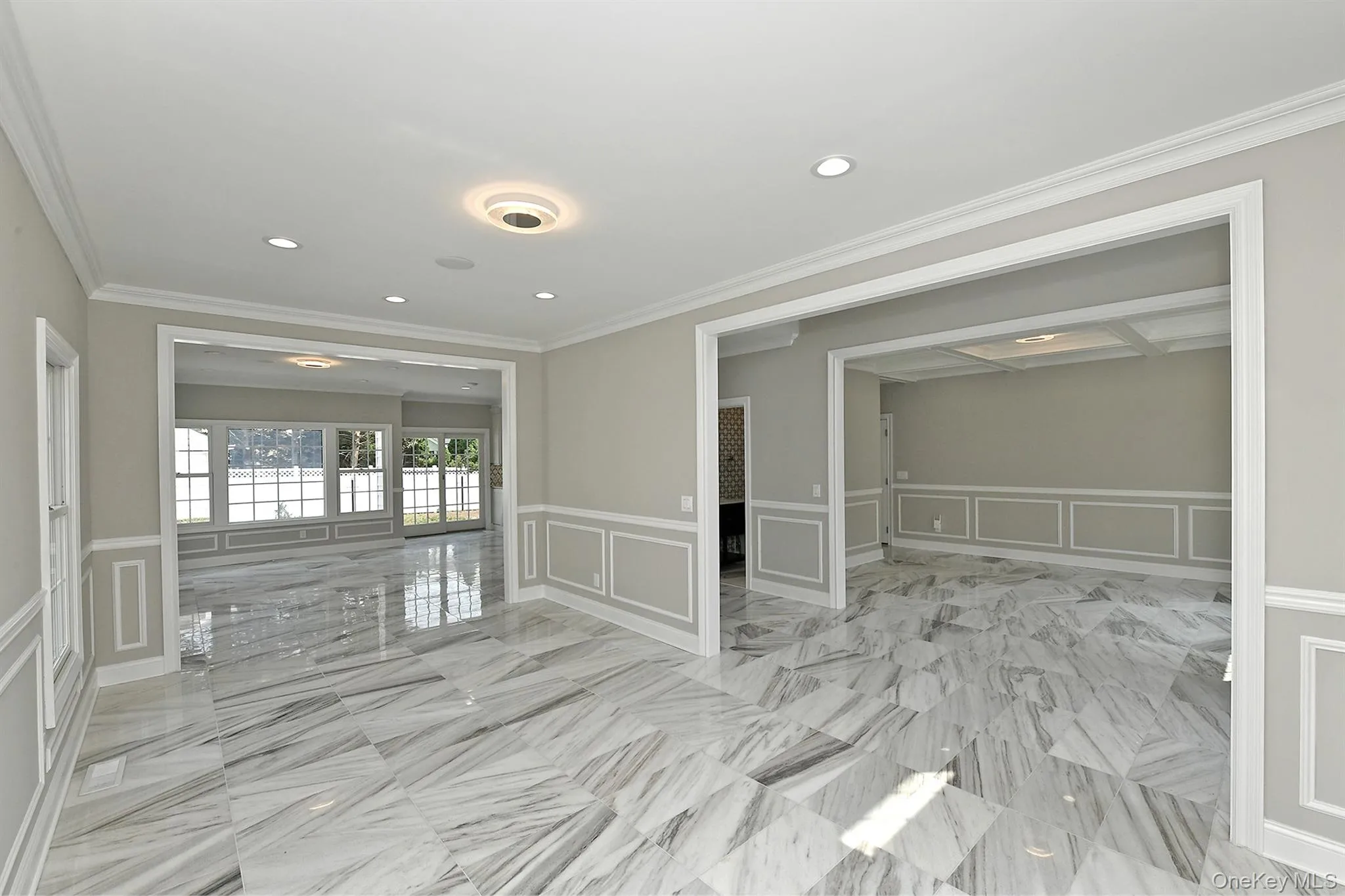 127 Vanderbilt Avenue, North Hempstead, NY, 5 Bedrooms Bedrooms, 10 Rooms Rooms,4 BathroomsBathrooms,Residential,For Rent,Vanderbilt,0,1025429 127 Vanderbilt Avenue, North Hempstead, NY, 5 Bedrooms Bedrooms, 10 Rooms Rooms,4 BathroomsBathrooms,Residential,For Rent,Vanderbilt,0,1025429