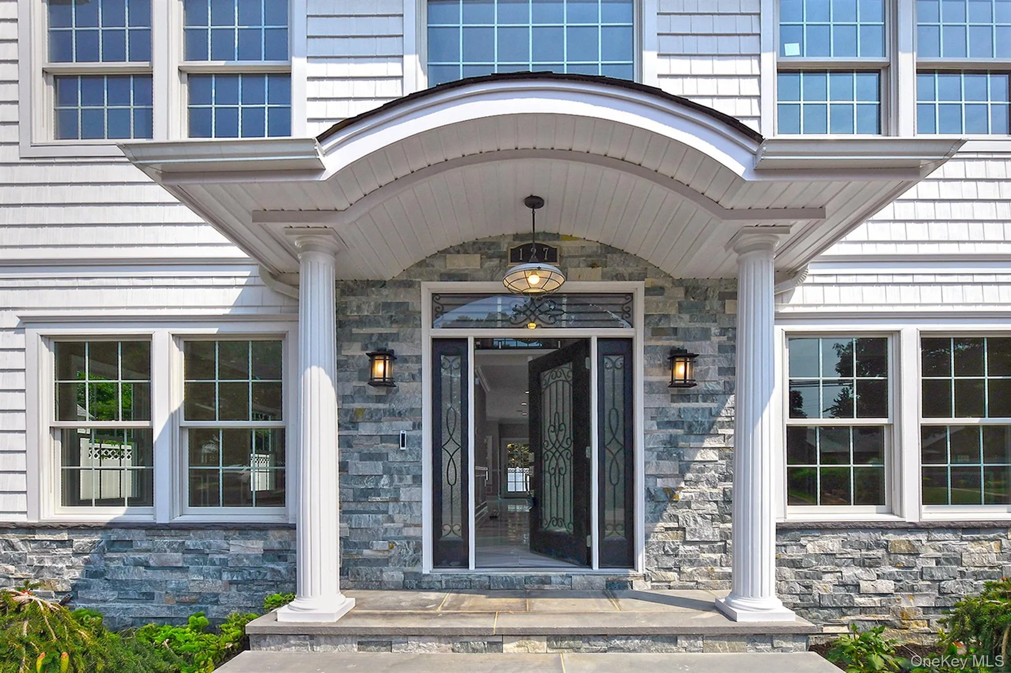 127 Vanderbilt Avenue, North Hempstead, NY, 5 Bedrooms Bedrooms, 10 Rooms Rooms,4 BathroomsBathrooms,Residential,For Rent,Vanderbilt,0,1025429 127 Vanderbilt Avenue, North Hempstead, NY, 5 Bedrooms Bedrooms, 10 Rooms Rooms,4 BathroomsBathrooms,Residential,For Rent,Vanderbilt,0,1025429