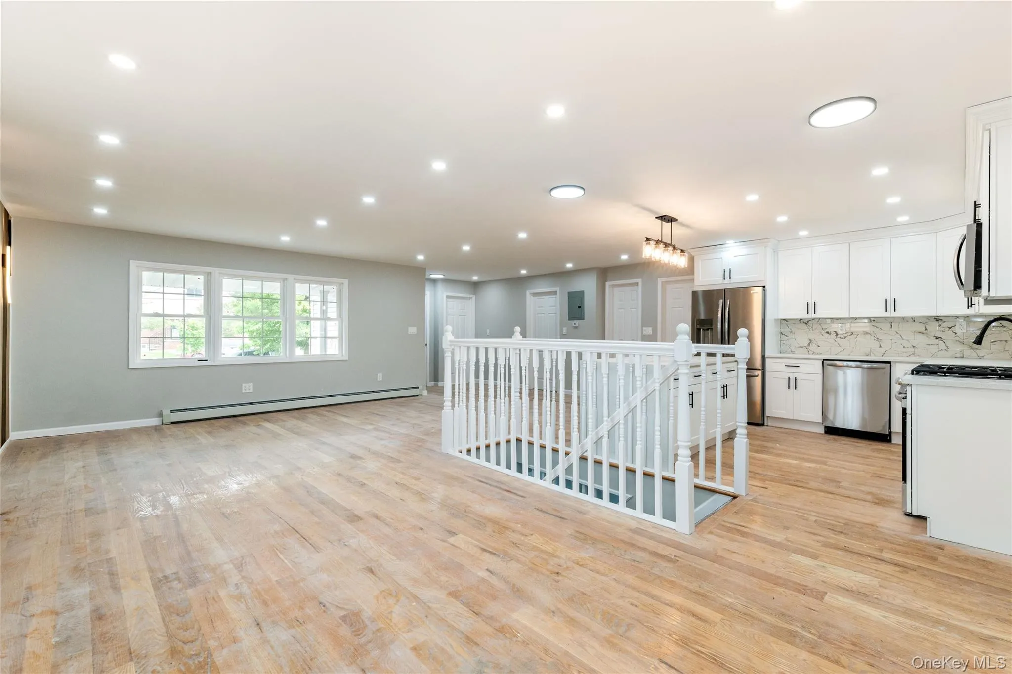 23304 121st Avenue, New York, NY, 4 Bedrooms Bedrooms, 8 Rooms Rooms,4 BathroomsBathrooms,Residential,For Rent,121st,0,1025431 23304 121st Avenue, New York, NY, 4 Bedrooms Bedrooms, 8 Rooms Rooms,4 BathroomsBathrooms,Residential,For Rent,121st,0,1025431