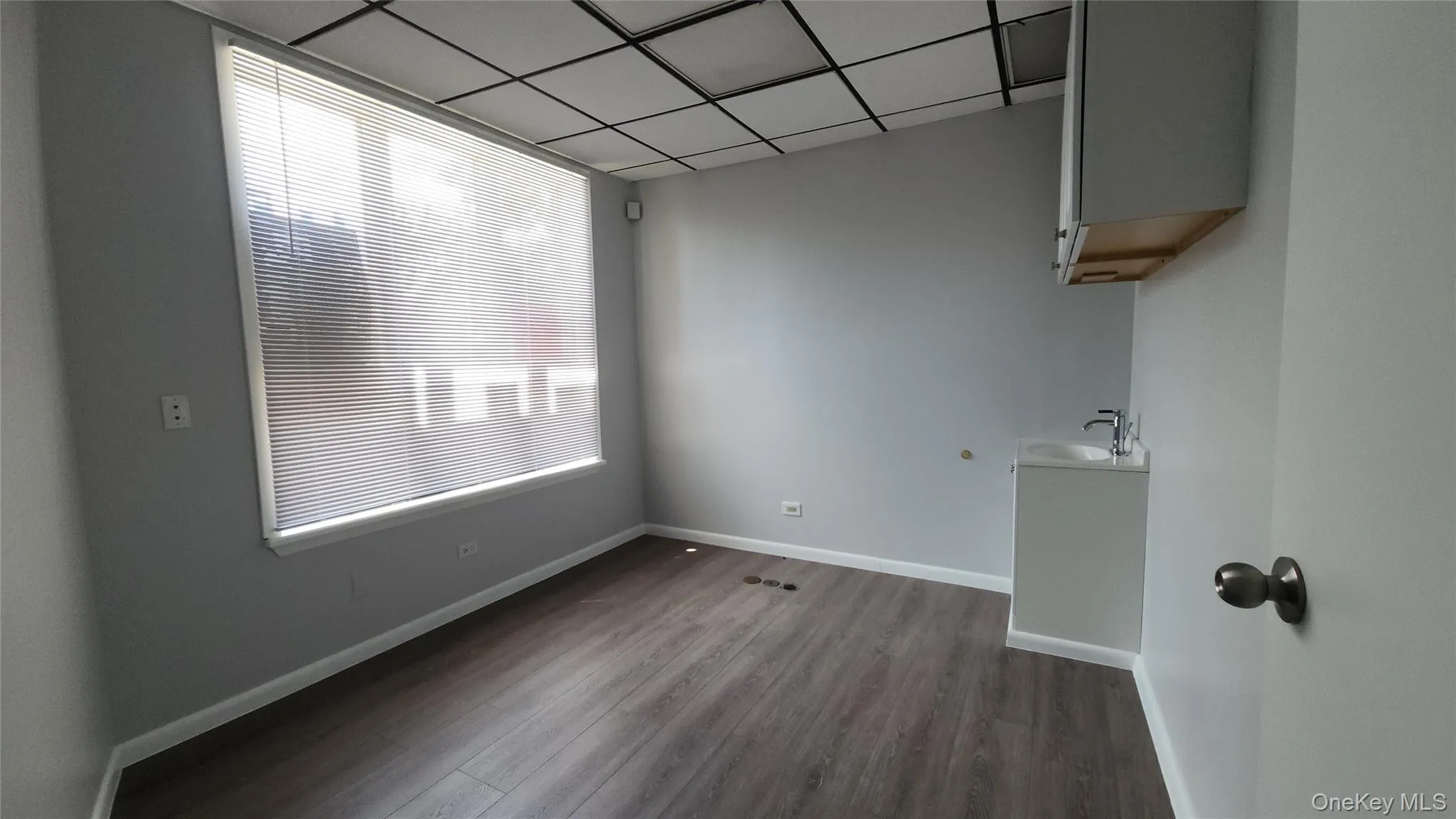 5968 Grand Avenue, New York, NY, ,Commercial Lease,For Rent,Grand,0,1025432 5968 Grand Avenue, New York, NY, ,Commercial Lease,For Rent,Grand,0,1025432