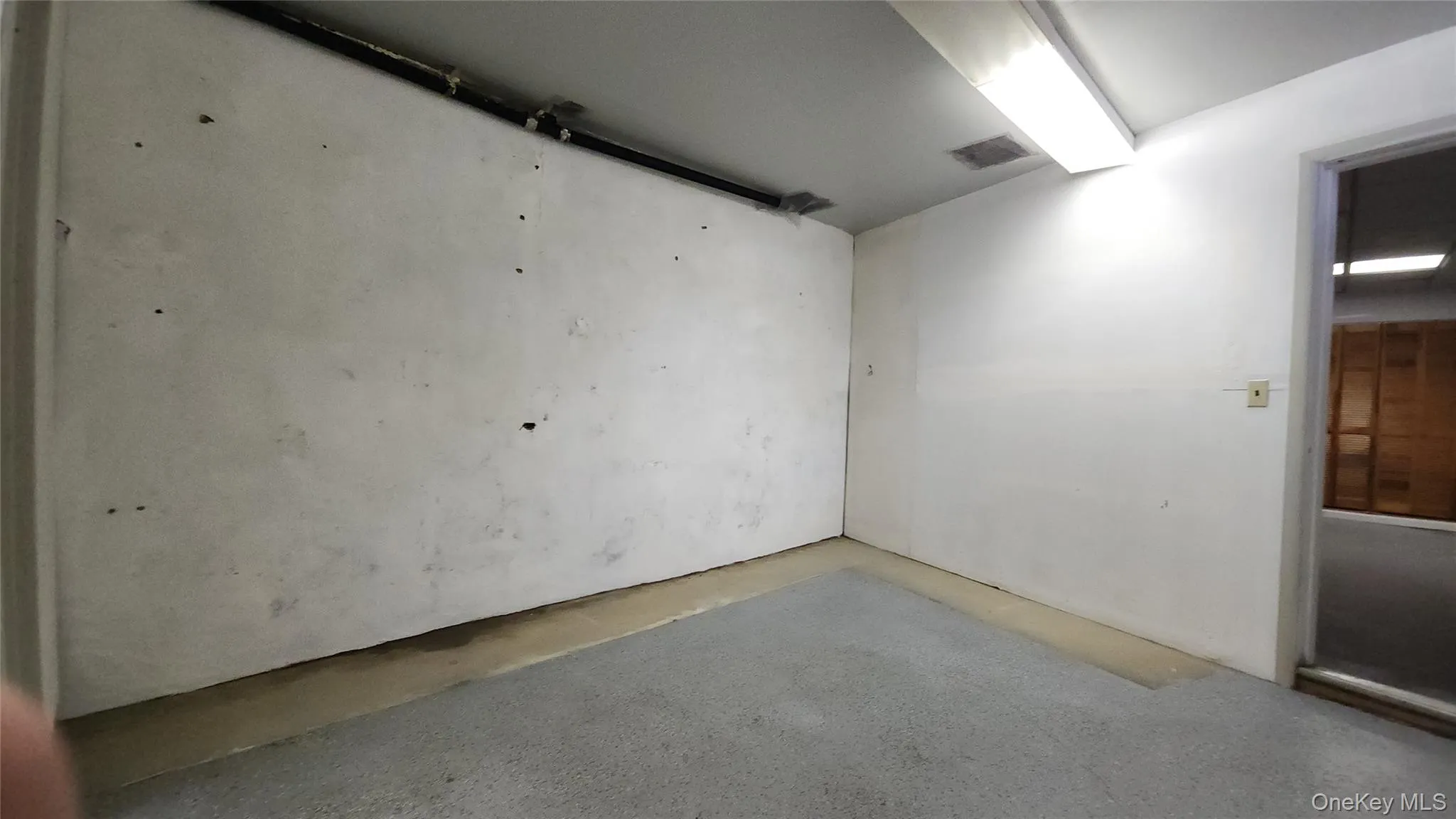 5968 Grand Avenue, New York, NY, ,Commercial Lease,For Rent,Grand,0,1025432 5968 Grand Avenue, New York, NY, ,Commercial Lease,For Rent,Grand,0,1025432