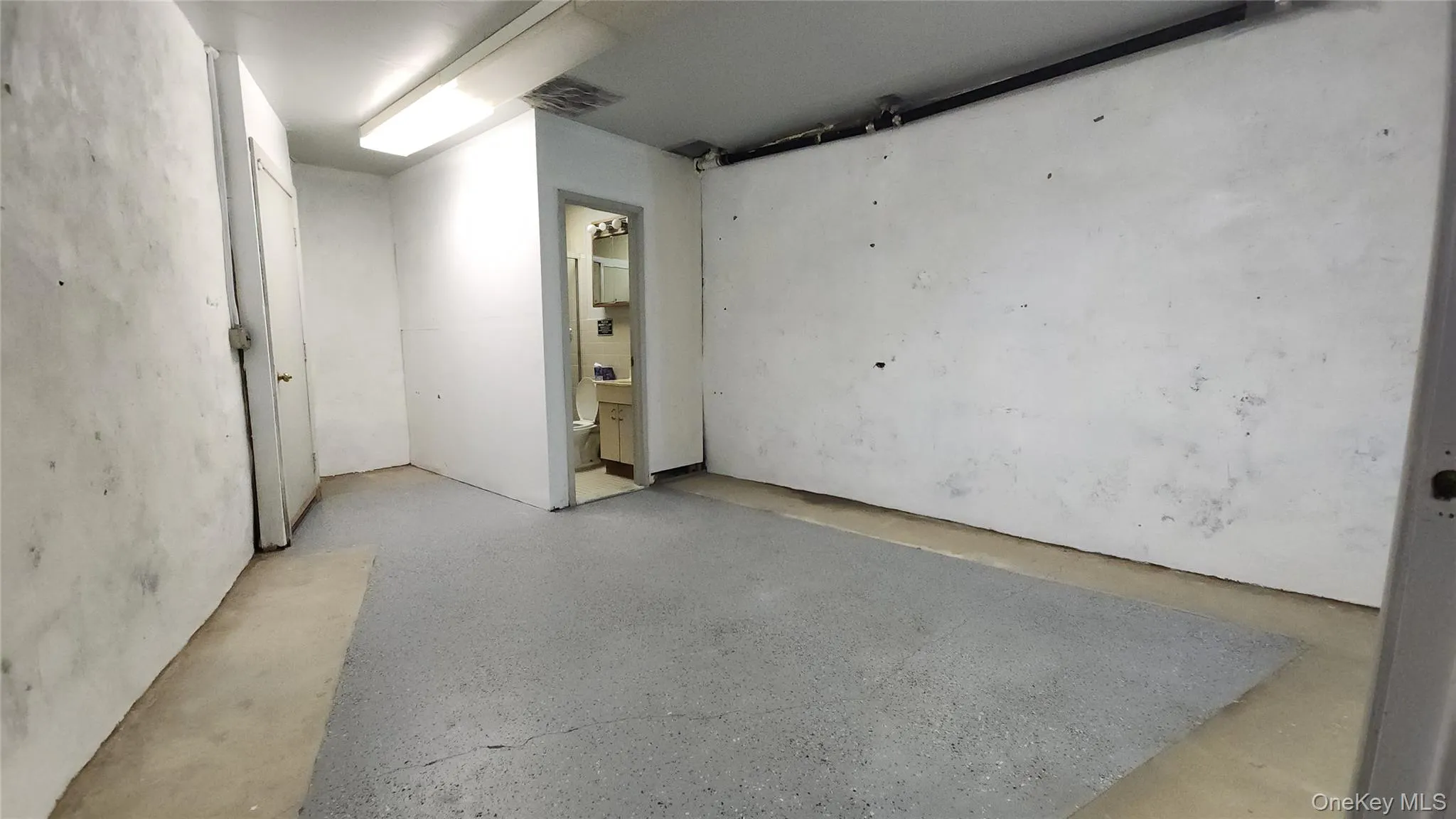 5968 Grand Avenue, New York, NY, ,Commercial Lease,For Rent,Grand,0,1025432 5968 Grand Avenue, New York, NY, ,Commercial Lease,For Rent,Grand,0,1025432