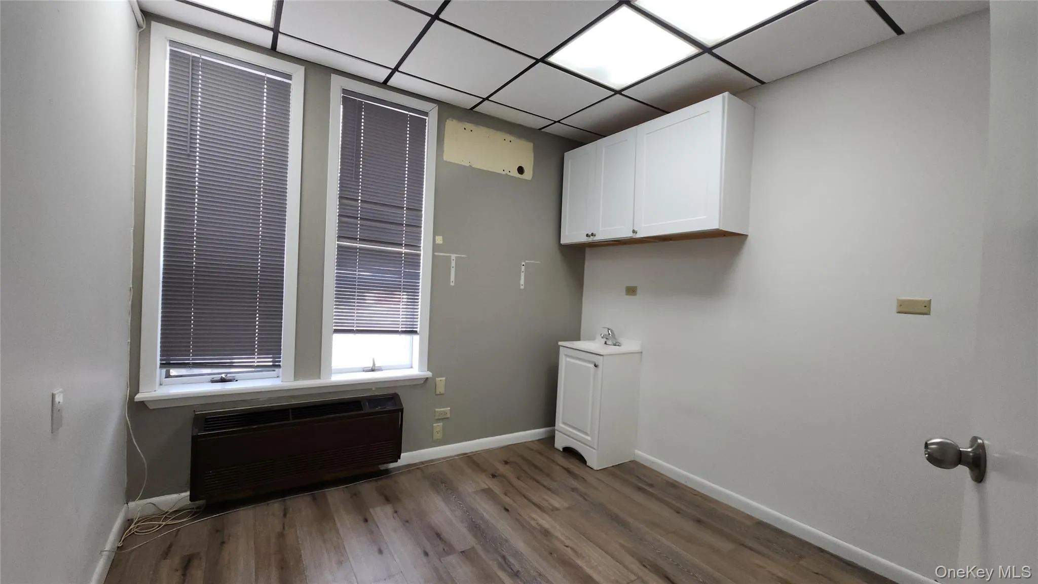 5968 Grand Avenue, New York, NY, ,Commercial Lease,For Rent,Grand,0,1025432 5968 Grand Avenue, New York, NY, ,Commercial Lease,For Rent,Grand,0,1025432