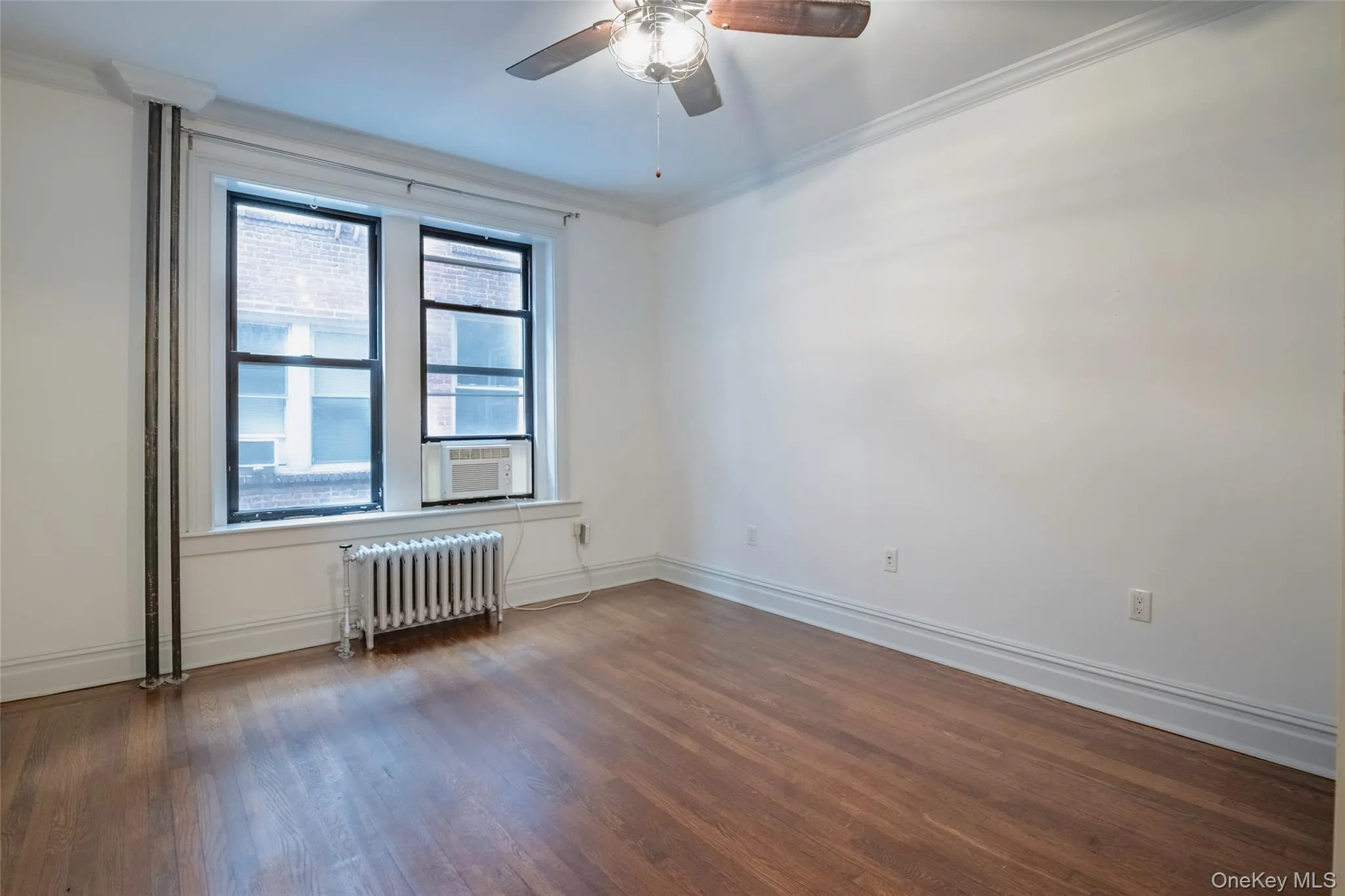 42-22 Ketcham Street, New York, NY, 1 Bedroom Bedrooms, 4 Rooms Rooms,1 BathroomBathrooms,Residential,For Rent,Ketcham,0,1025433 42-22 Ketcham Street, New York, NY, 1 Bedroom Bedrooms, 4 Rooms Rooms,1 BathroomBathrooms,Residential,For Rent,Ketcham,0,1025433