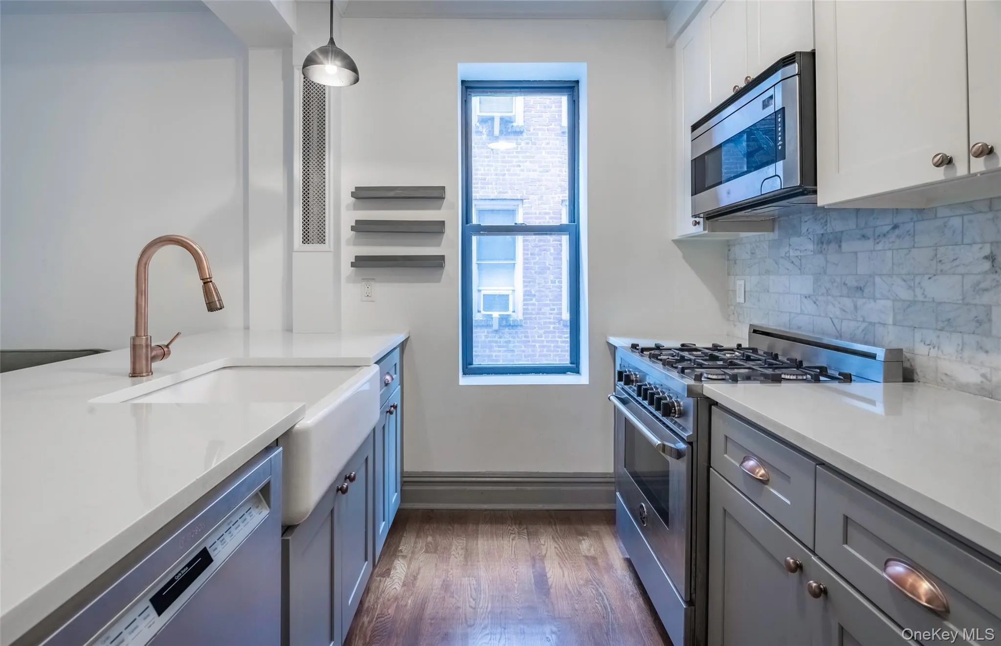 42-22 Ketcham Street, New York, NY, 1 Bedroom Bedrooms, 4 Rooms Rooms,1 BathroomBathrooms,Residential,For Rent,Ketcham,0,1025433 42-22 Ketcham Street, New York, NY, 1 Bedroom Bedrooms, 4 Rooms Rooms,1 BathroomBathrooms,Residential,For Rent,Ketcham,0,1025433