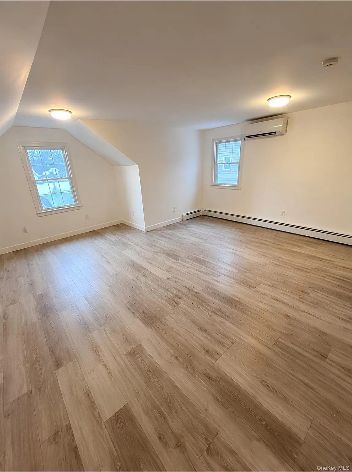 21 Walnut Avenue, Brookhaven, NY, 5 Bedrooms Bedrooms, 8 Rooms Rooms,3 BathroomsBathrooms,Residential Lease,For Rent,Walnut,0,1025436 21 Walnut Avenue, Brookhaven, NY, 5 Bedrooms Bedrooms, 8 Rooms Rooms,3 BathroomsBathrooms,Residential Lease,For Rent,Walnut,0,1025436