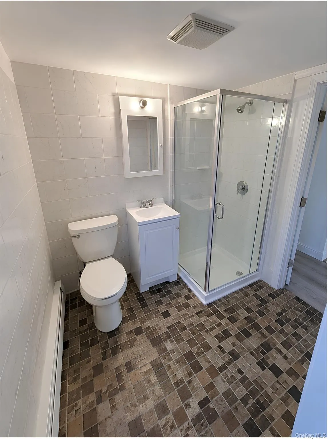 21 Walnut Avenue, Brookhaven, NY, 5 Bedrooms Bedrooms, 8 Rooms Rooms,3 BathroomsBathrooms,Residential Lease,For Rent,Walnut,0,1025436 21 Walnut Avenue, Brookhaven, NY, 5 Bedrooms Bedrooms, 8 Rooms Rooms,3 BathroomsBathrooms,Residential Lease,For Rent,Walnut,0,1025436