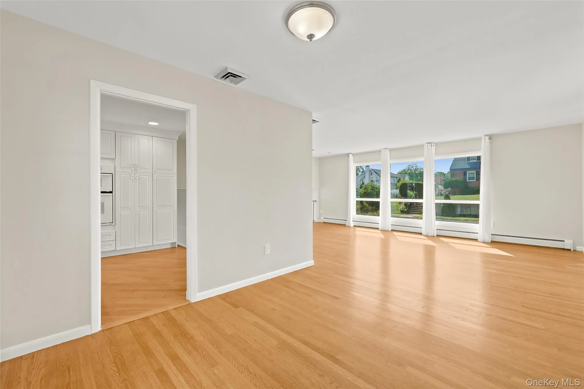 60 Oakland Avenue, Harrison, NY, 4 Bedrooms Bedrooms, 8 Rooms Rooms,2 BathroomsBathrooms,Residential Lease,For Rent,Oakland,0,1025439 60 Oakland Avenue, Harrison, NY, 4 Bedrooms Bedrooms, 8 Rooms Rooms,2 BathroomsBathrooms,Residential Lease,For Rent,Oakland,0,1025439