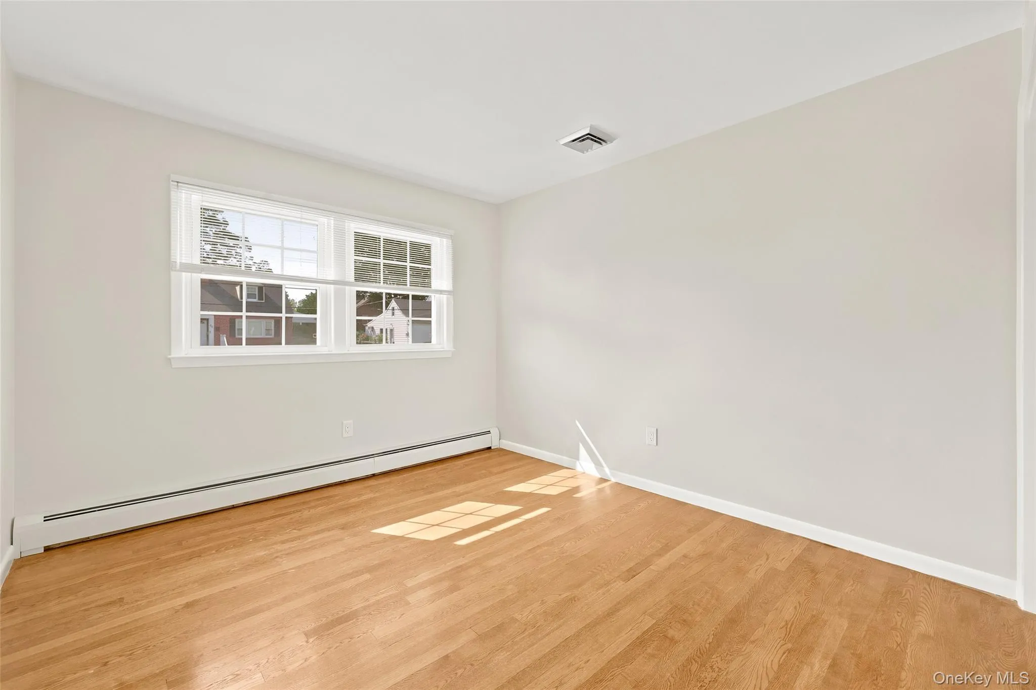 60 Oakland Avenue, Harrison, NY, 4 Bedrooms Bedrooms, 8 Rooms Rooms,2 BathroomsBathrooms,Residential Lease,For Rent,Oakland,0,1025439 60 Oakland Avenue, Harrison, NY, 4 Bedrooms Bedrooms, 8 Rooms Rooms,2 BathroomsBathrooms,Residential Lease,For Rent,Oakland,0,1025439
