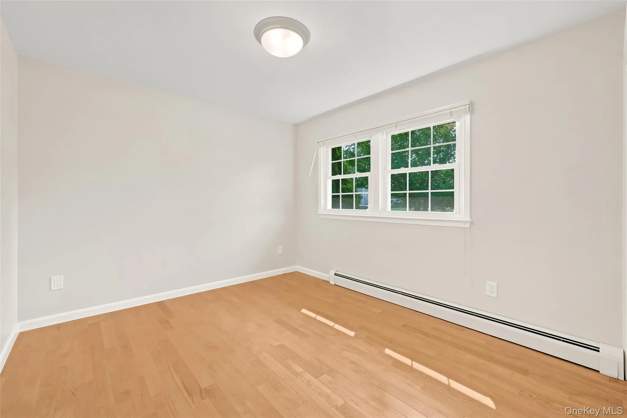 First Floor Bedroom/ Office First Floor Bedroom/ Office