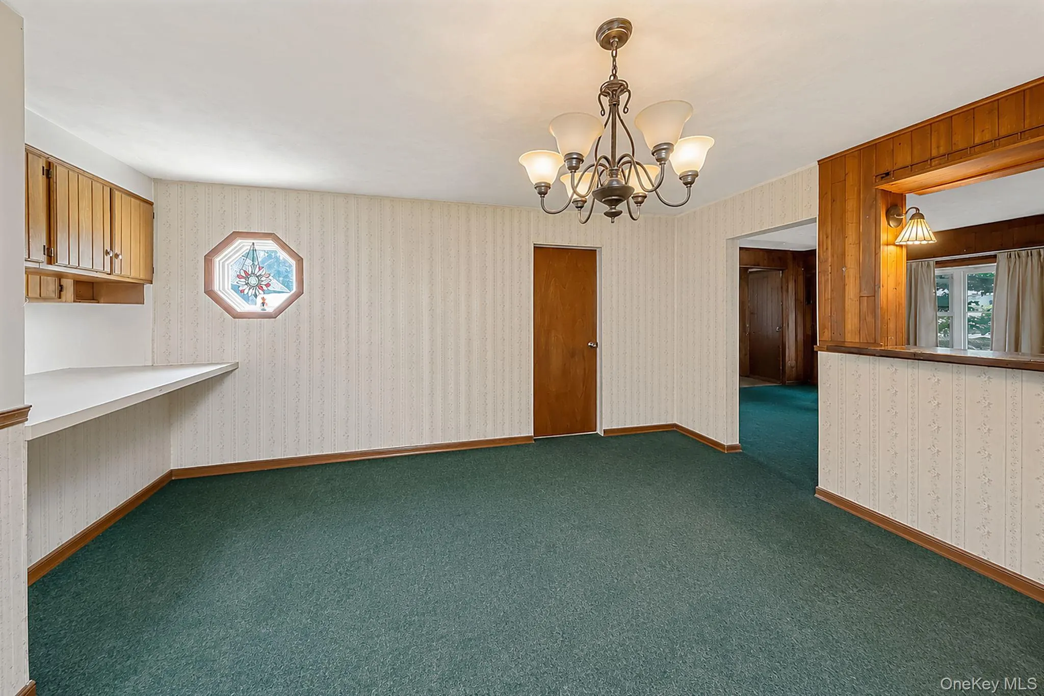 117 Clinton Avenue, Islip, NY, 3 Bedrooms Bedrooms, 7 Rooms Rooms,1 BathroomBathrooms,Residential,For Rent,Clinton,0,1025441 117 Clinton Avenue, Islip, NY, 3 Bedrooms Bedrooms, 7 Rooms Rooms,1 BathroomBathrooms,Residential,For Rent,Clinton,0,1025441