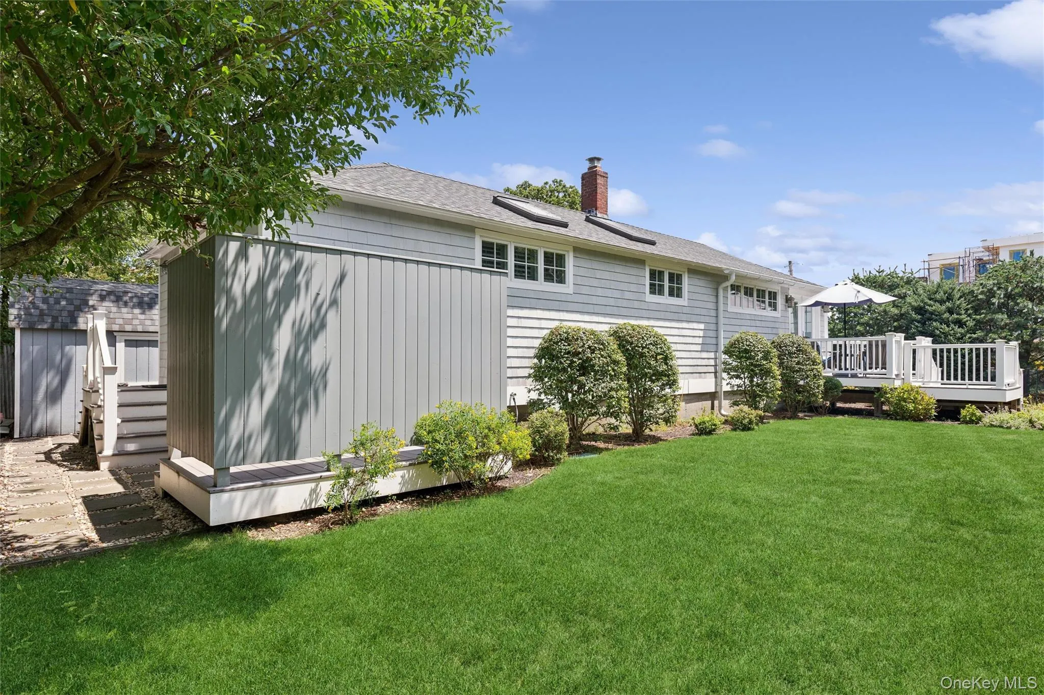 33 Bay Avenue, Southampton, NY, 2 Bedrooms Bedrooms, 4 Rooms Rooms,1 BathroomBathrooms,Residential Lease,For Rent,Bay,0,1025443 33 Bay Avenue, Southampton, NY, 2 Bedrooms Bedrooms, 4 Rooms Rooms,1 BathroomBathrooms,Residential Lease,For Rent,Bay,0,1025443