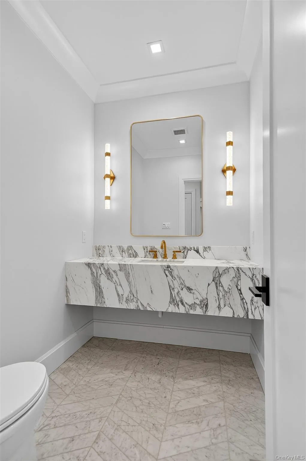 32 Pine Road, Oyster Bay, NY, 5 Bedrooms Bedrooms, 14 Rooms Rooms,5 BathroomsBathrooms,Residential,For Rent,Pine,0,1025444 32 Pine Road, Oyster Bay, NY, 5 Bedrooms Bedrooms, 14 Rooms Rooms,5 BathroomsBathrooms,Residential,For Rent,Pine,0,1025444