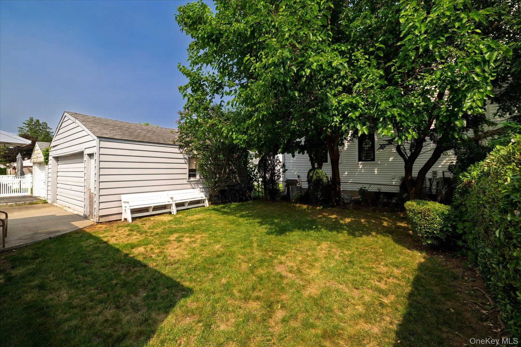 187 Raff Avenue, Hempstead, NY, 4 Bedrooms Bedrooms, 7 Rooms Rooms,1 BathroomBathrooms,Residential,For Rent,Raff,0,1025445 187 Raff Avenue, Hempstead, NY, 4 Bedrooms Bedrooms, 7 Rooms Rooms,1 BathroomBathrooms,Residential,For Rent,Raff,0,1025445