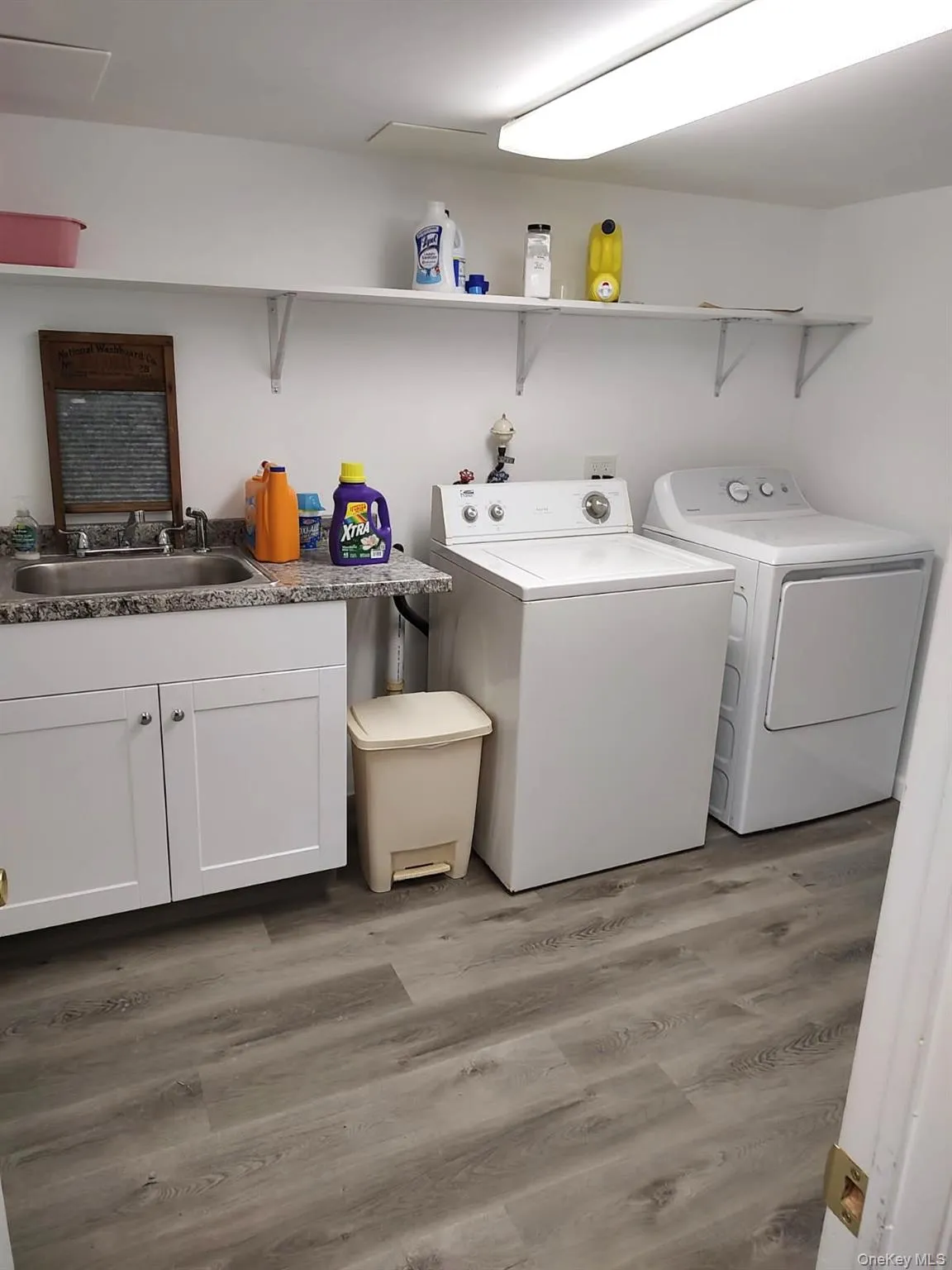 187 Raff Avenue, Hempstead, NY, 4 Bedrooms Bedrooms, 7 Rooms Rooms,1 BathroomBathrooms,Residential,For Rent,Raff,0,1025445 187 Raff Avenue, Hempstead, NY, 4 Bedrooms Bedrooms, 7 Rooms Rooms,1 BathroomBathrooms,Residential,For Rent,Raff,0,1025445