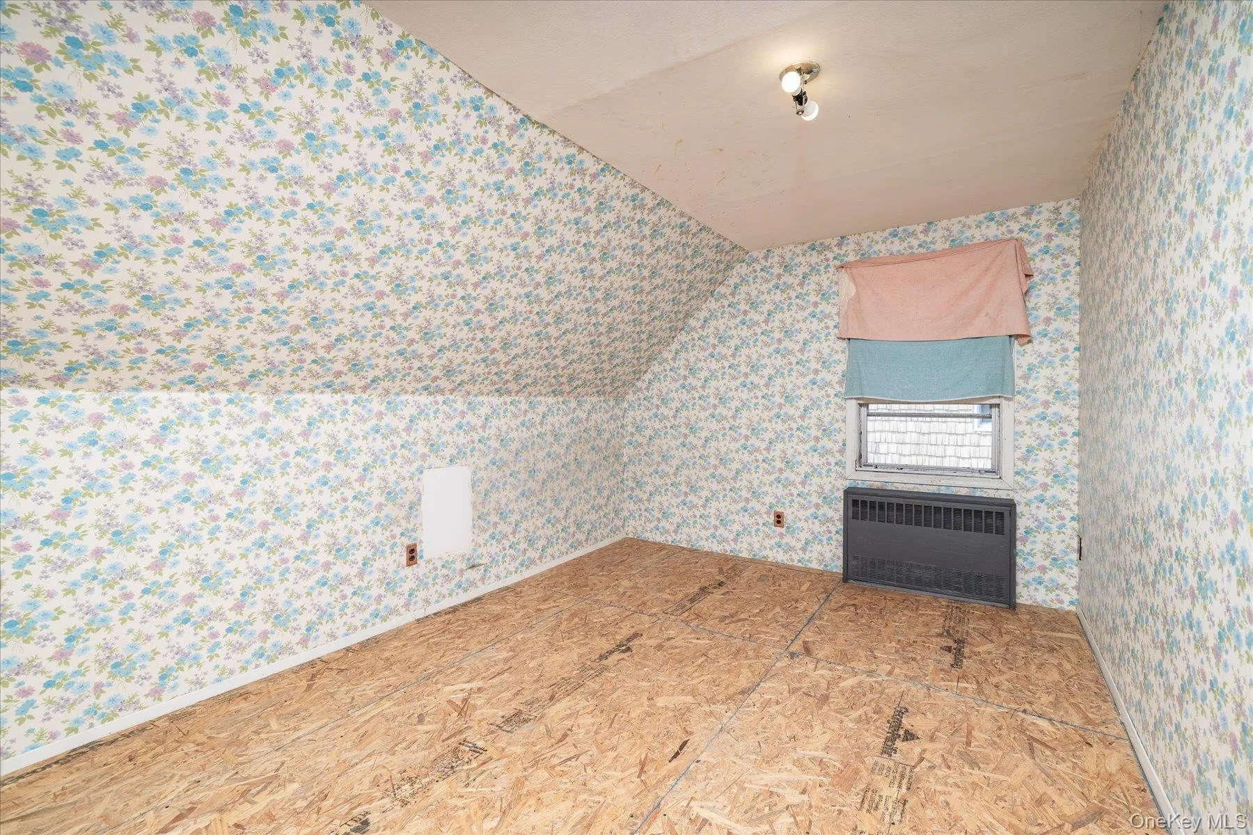 187 Raff Avenue, Hempstead, NY, 4 Bedrooms Bedrooms, 7 Rooms Rooms,1 BathroomBathrooms,Residential,For Rent,Raff,0,1025445 187 Raff Avenue, Hempstead, NY, 4 Bedrooms Bedrooms, 7 Rooms Rooms,1 BathroomBathrooms,Residential,For Rent,Raff,0,1025445