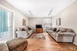 248 Kensington Road, Hempstead, NY, 3 Bedrooms Bedrooms, 6 Rooms Rooms,3 BathroomsBathrooms,Residential,For Rent,Kensington,0,1025448 248 Kensington Road, Hempstead, NY, 3 Bedrooms Bedrooms, 6 Rooms Rooms,3 BathroomsBathrooms,Residential,For Rent,Kensington,0,1025448