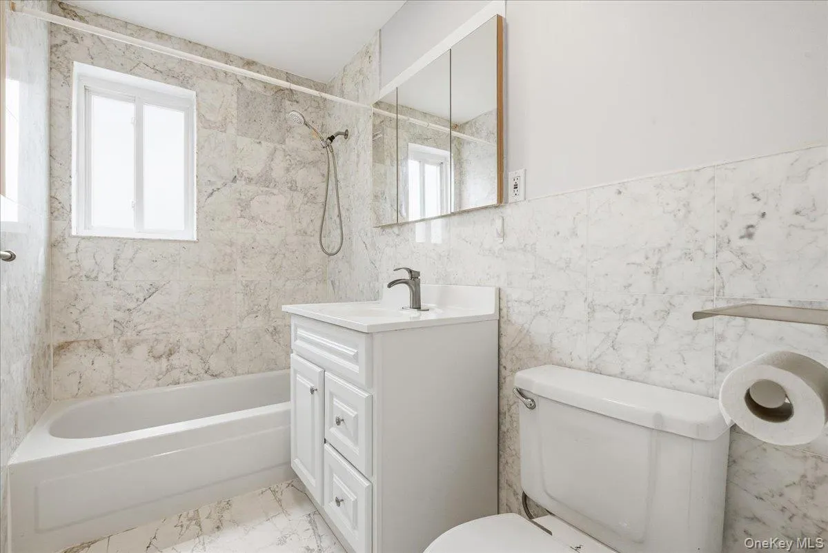 76-01 113th Street, New York, NY, 3 Bedrooms Bedrooms, 7 Rooms Rooms,2 BathroomsBathrooms,Residential,For Rent,113th,0,1025450 76-01 113th Street, New York, NY, 3 Bedrooms Bedrooms, 7 Rooms Rooms,2 BathroomsBathrooms,Residential,For Rent,113th,0,1025450