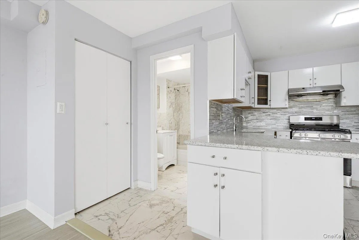 76-01 113th Street, New York, NY, 3 Bedrooms Bedrooms, 7 Rooms Rooms,2 BathroomsBathrooms,Residential,For Rent,113th,0,1025450 76-01 113th Street, New York, NY, 3 Bedrooms Bedrooms, 7 Rooms Rooms,2 BathroomsBathrooms,Residential,For Rent,113th,0,1025450