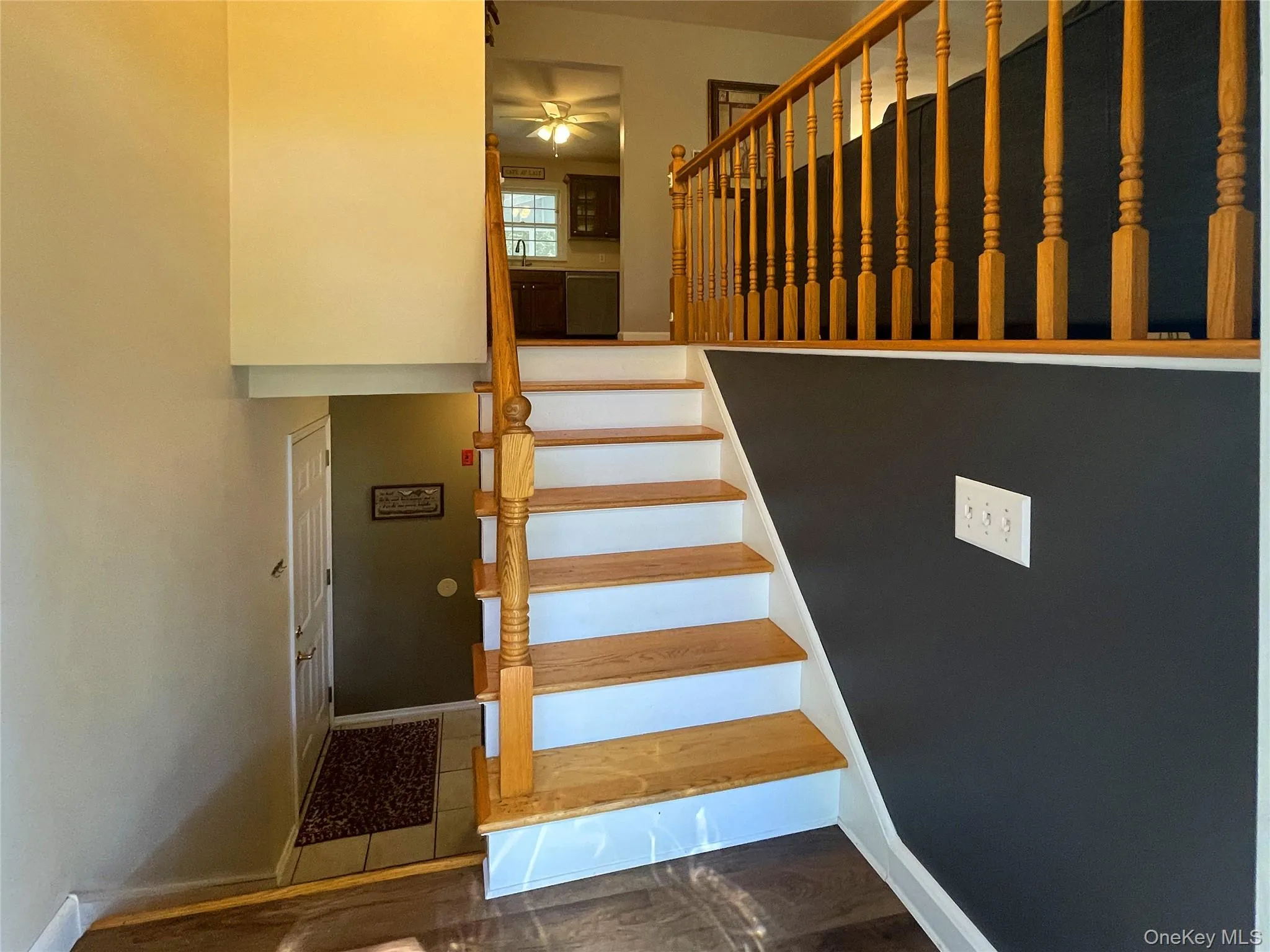 43 Julie Drive, East Fishkill, NY, 4 Bedrooms Bedrooms, 8 Rooms Rooms,1 BathroomBathrooms,Residential,For Rent,Julie,0,1025451 43 Julie Drive, East Fishkill, NY, 4 Bedrooms Bedrooms, 8 Rooms Rooms,1 BathroomBathrooms,Residential,For Rent,Julie,0,1025451