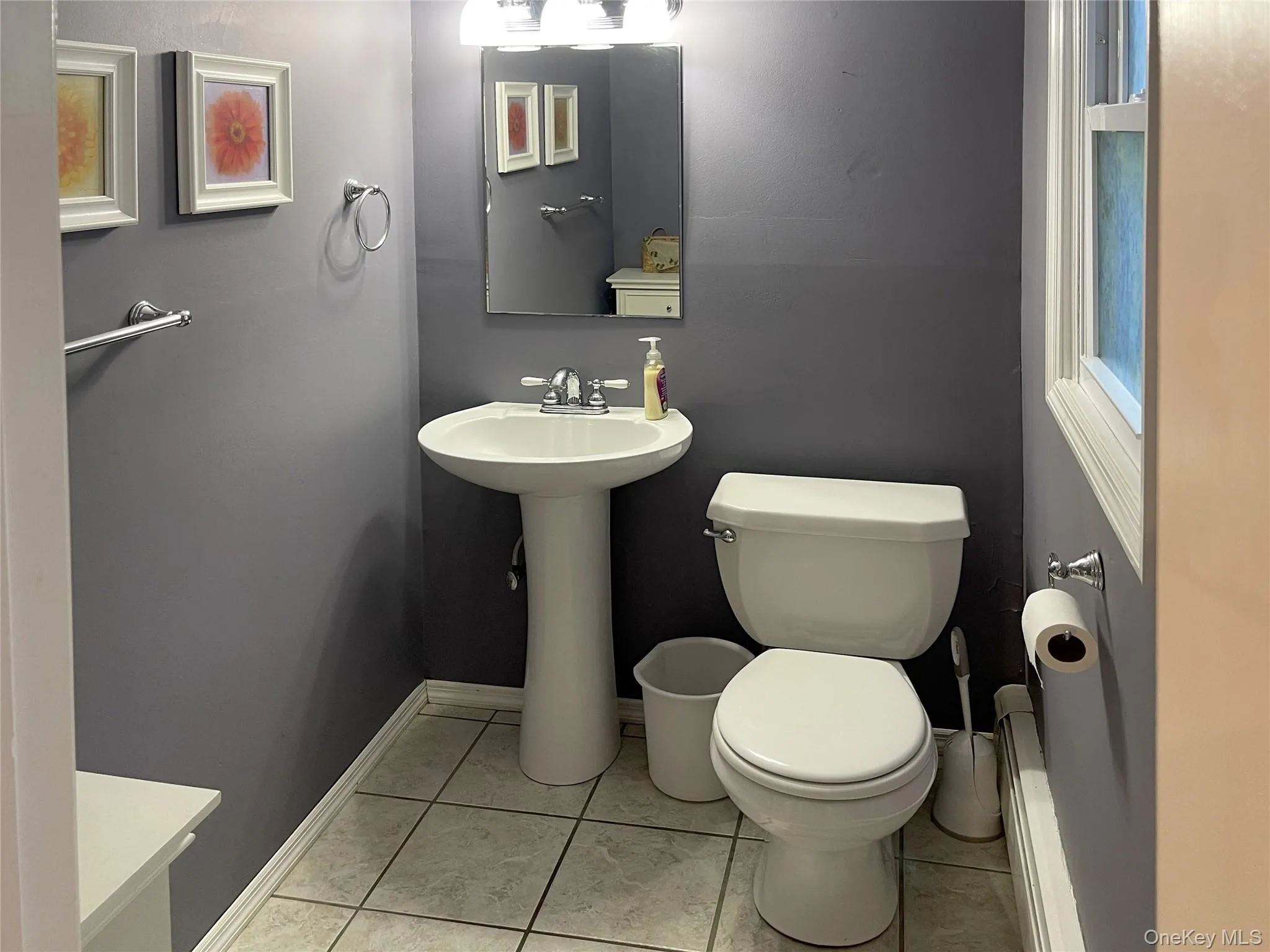 43 Julie Drive, East Fishkill, NY, 4 Bedrooms Bedrooms, 8 Rooms Rooms,1 BathroomBathrooms,Residential,For Rent,Julie,0,1025451 43 Julie Drive, East Fishkill, NY, 4 Bedrooms Bedrooms, 8 Rooms Rooms,1 BathroomBathrooms,Residential,For Rent,Julie,0,1025451