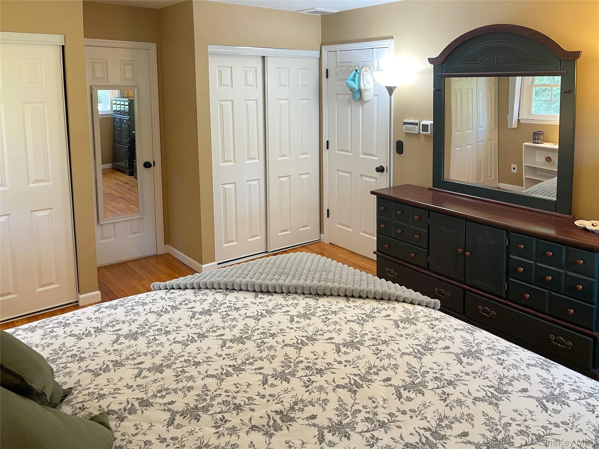 43 Julie Drive, East Fishkill, NY, 4 Bedrooms Bedrooms, 8 Rooms Rooms,1 BathroomBathrooms,Residential,For Rent,Julie,0,1025451 43 Julie Drive, East Fishkill, NY, 4 Bedrooms Bedrooms, 8 Rooms Rooms,1 BathroomBathrooms,Residential,For Rent,Julie,0,1025451