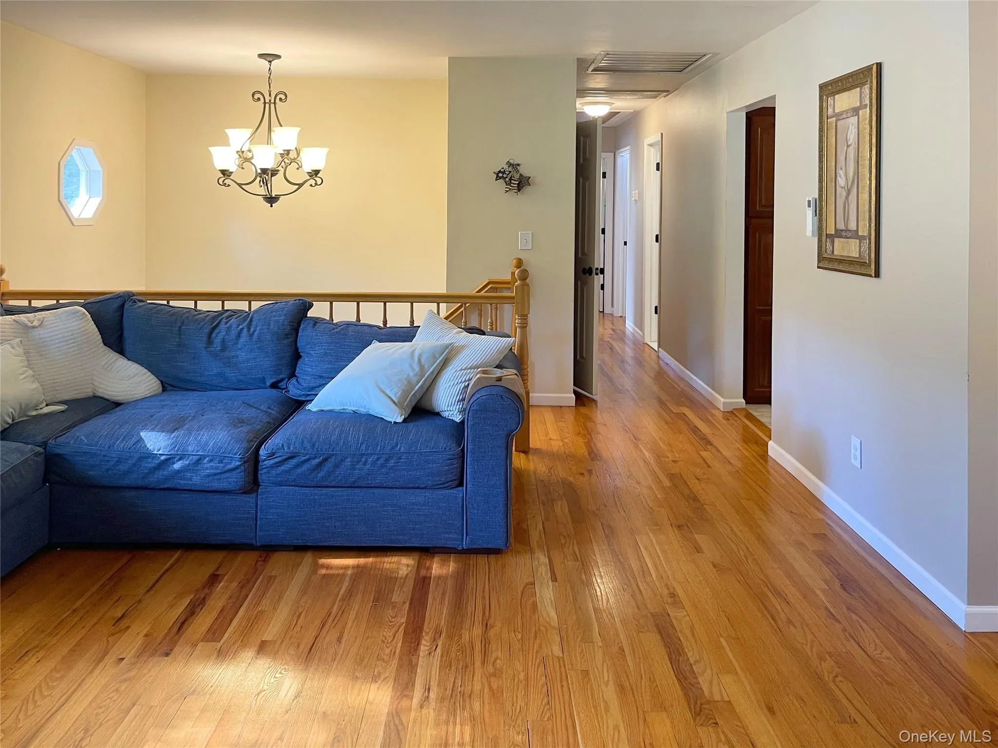 43 Julie Drive, East Fishkill, NY, 4 Bedrooms Bedrooms, 8 Rooms Rooms,1 BathroomBathrooms,Residential,For Rent,Julie,0,1025451 43 Julie Drive, East Fishkill, NY, 4 Bedrooms Bedrooms, 8 Rooms Rooms,1 BathroomBathrooms,Residential,For Rent,Julie,0,1025451