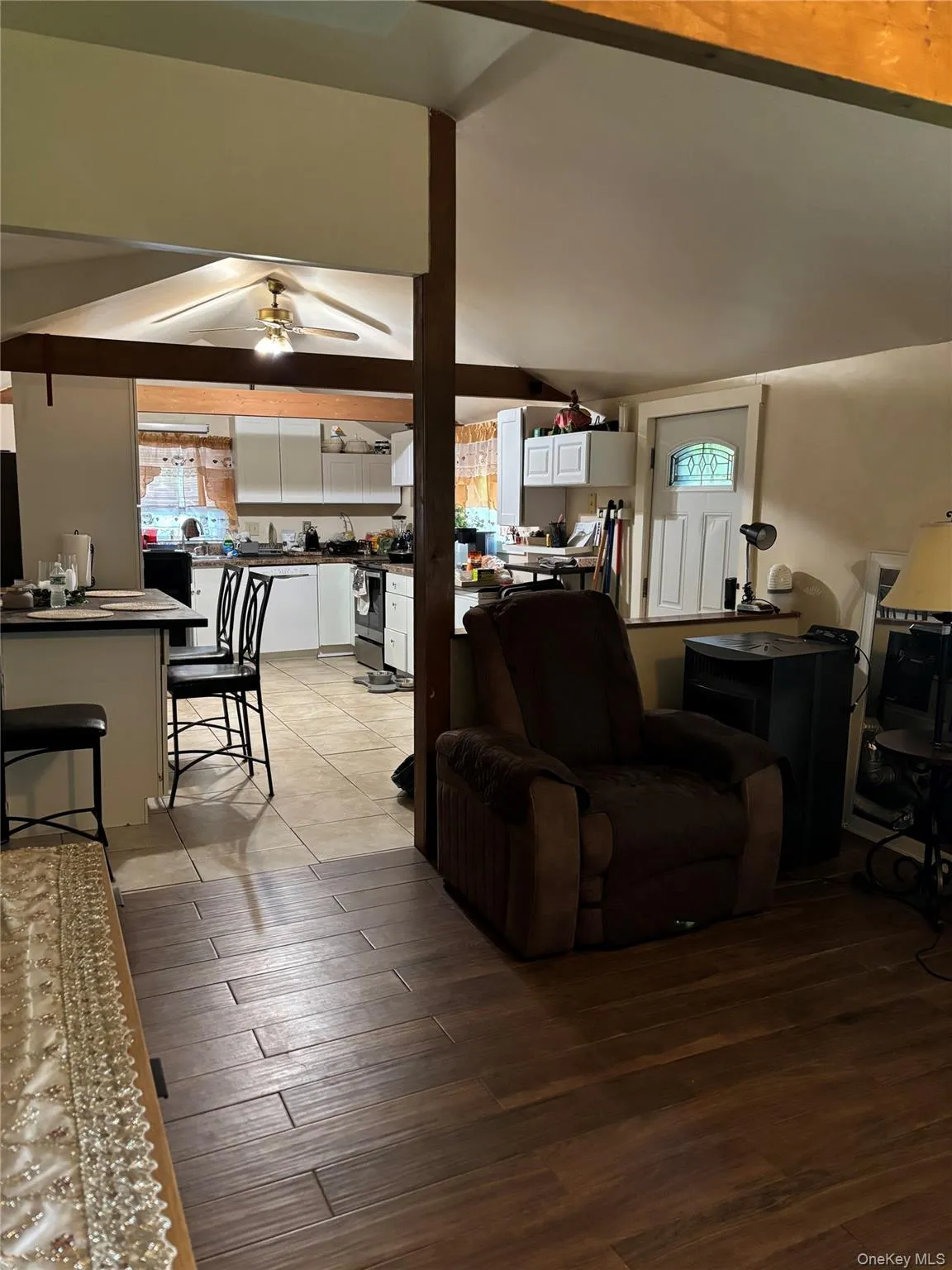 94 Vannostrand Road, New Paltz, NY, 3 Bedrooms Bedrooms, 4 Rooms Rooms,1 BathroomBathrooms,Residential,For Rent,Vannostrand,0,1025454 94 Vannostrand Road, New Paltz, NY, 3 Bedrooms Bedrooms, 4 Rooms Rooms,1 BathroomBathrooms,Residential,For Rent,Vannostrand,0,1025454
