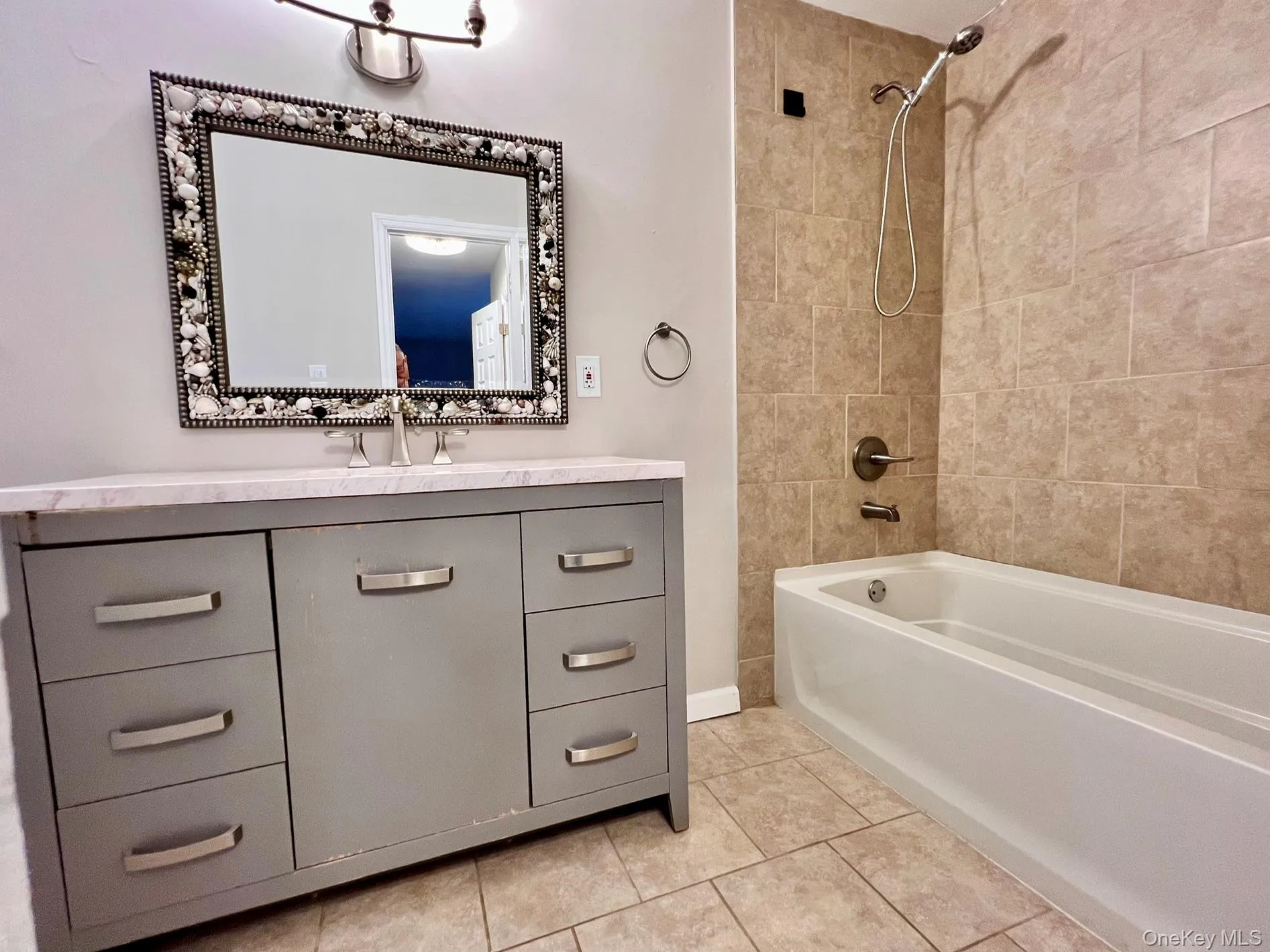 10 Summercress Lane, Brookhaven, NY, 5 Bedrooms Bedrooms, 9 Rooms Rooms,2 BathroomsBathrooms,Residential,For Rent,Summercress,0,1025456 10 Summercress Lane, Brookhaven, NY, 5 Bedrooms Bedrooms, 9 Rooms Rooms,2 BathroomsBathrooms,Residential,For Rent,Summercress,0,1025456