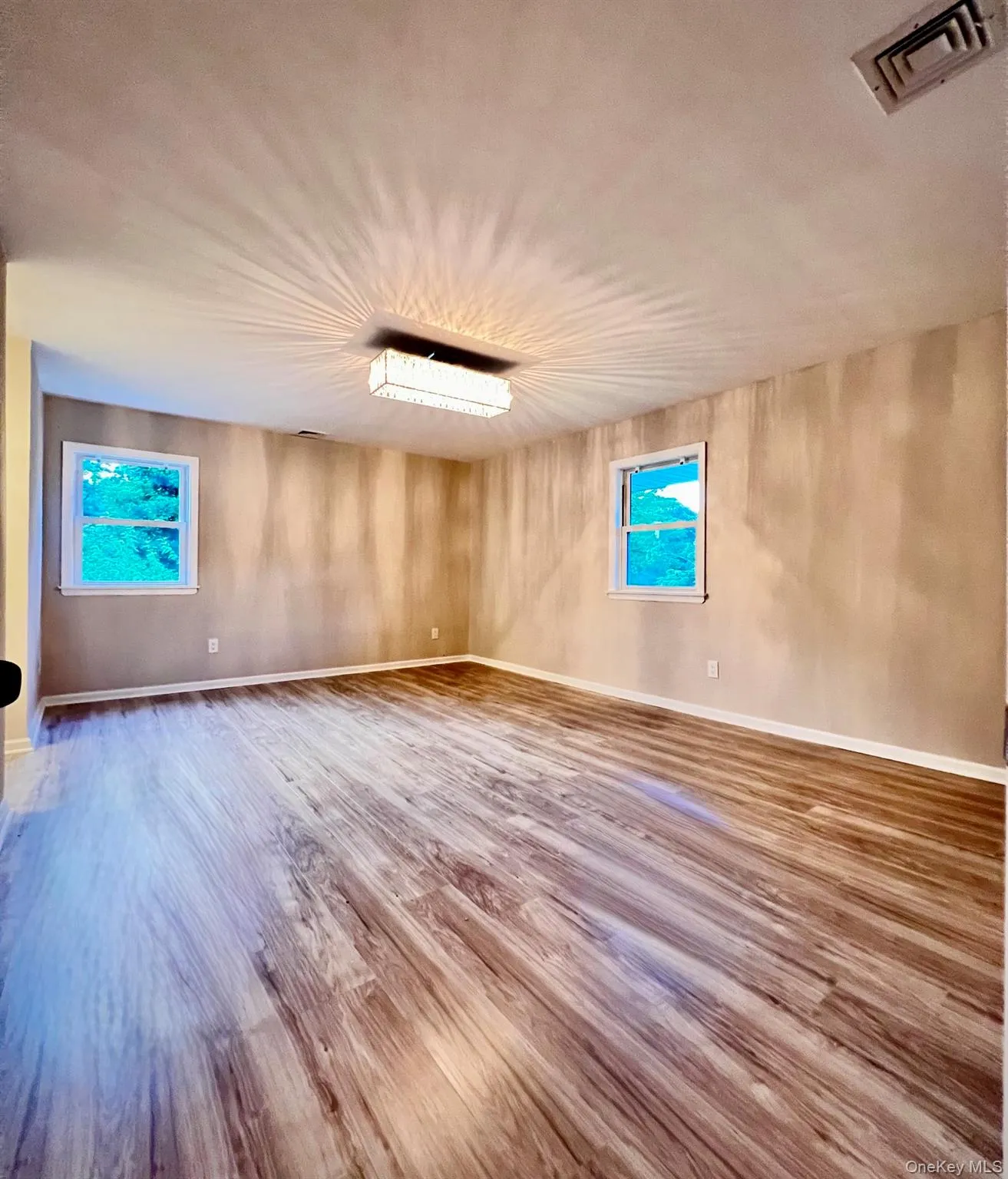 10 Summercress Lane, Brookhaven, NY, 5 Bedrooms Bedrooms, 9 Rooms Rooms,2 BathroomsBathrooms,Residential,For Rent,Summercress,0,1025456 10 Summercress Lane, Brookhaven, NY, 5 Bedrooms Bedrooms, 9 Rooms Rooms,2 BathroomsBathrooms,Residential,For Rent,Summercress,0,1025456