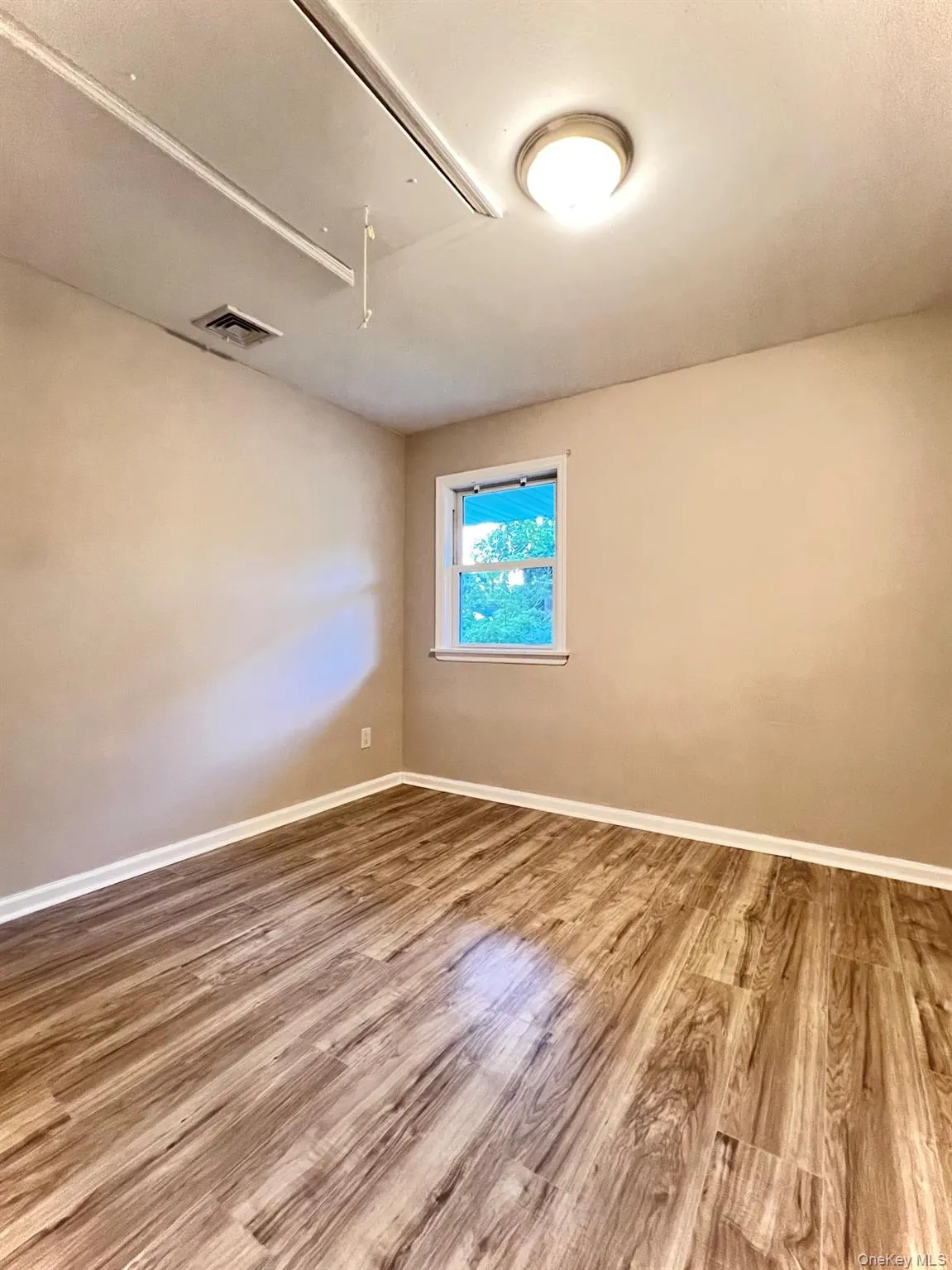 10 Summercress Lane, Brookhaven, NY, 5 Bedrooms Bedrooms, 9 Rooms Rooms,2 BathroomsBathrooms,Residential,For Rent,Summercress,0,1025456 10 Summercress Lane, Brookhaven, NY, 5 Bedrooms Bedrooms, 9 Rooms Rooms,2 BathroomsBathrooms,Residential,For Rent,Summercress,0,1025456