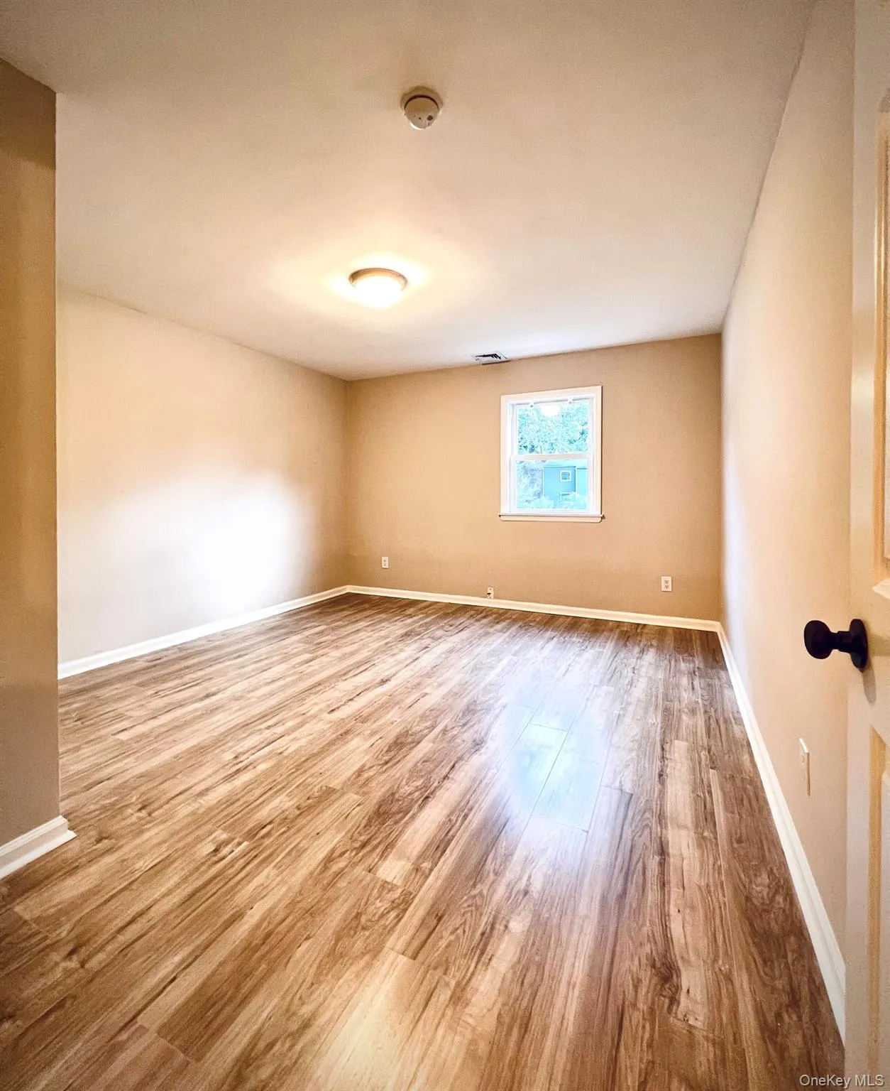 10 Summercress Lane, Brookhaven, NY, 5 Bedrooms Bedrooms, 9 Rooms Rooms,2 BathroomsBathrooms,Residential,For Rent,Summercress,0,1025456 10 Summercress Lane, Brookhaven, NY, 5 Bedrooms Bedrooms, 9 Rooms Rooms,2 BathroomsBathrooms,Residential,For Rent,Summercress,0,1025456
