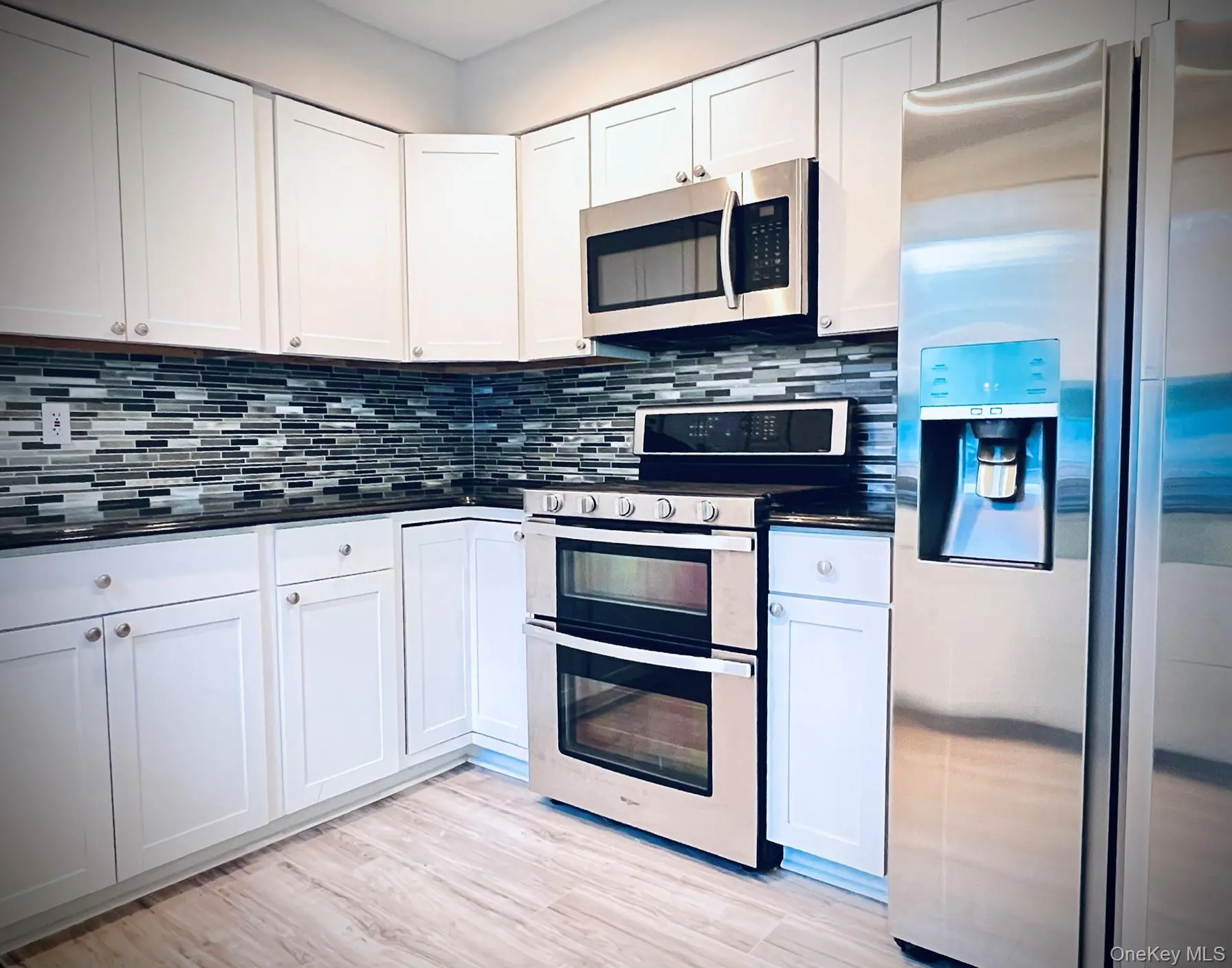 10 Summercress Lane, Brookhaven, NY, 5 Bedrooms Bedrooms, 9 Rooms Rooms,2 BathroomsBathrooms,Residential,For Rent,Summercress,0,1025456 10 Summercress Lane, Brookhaven, NY, 5 Bedrooms Bedrooms, 9 Rooms Rooms,2 BathroomsBathrooms,Residential,For Rent,Summercress,0,1025456