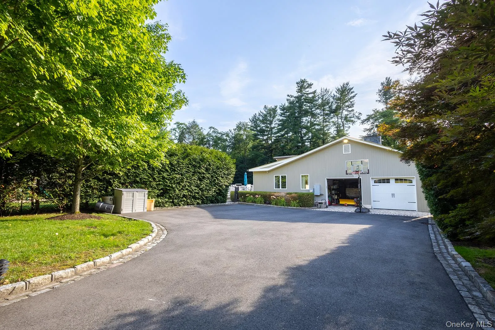 153 Brookville Lane, Oyster Bay, NY, 4 Bedrooms Bedrooms, 8 Rooms Rooms,3 BathroomsBathrooms,Residential,For Rent,Brookville,0,1025463 153 Brookville Lane, Oyster Bay, NY, 4 Bedrooms Bedrooms, 8 Rooms Rooms,3 BathroomsBathrooms,Residential,For Rent,Brookville,0,1025463