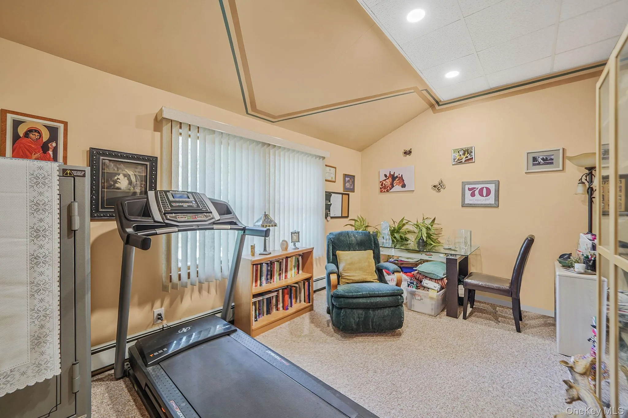 77 Shore Road, Brookhaven, NY, 5 Bedrooms Bedrooms, 11 Rooms Rooms,2 BathroomsBathrooms,Residential,For Rent,Shore,0,1025468 77 Shore Road, Brookhaven, NY, 5 Bedrooms Bedrooms, 11 Rooms Rooms,2 BathroomsBathrooms,Residential,For Rent,Shore,0,1025468