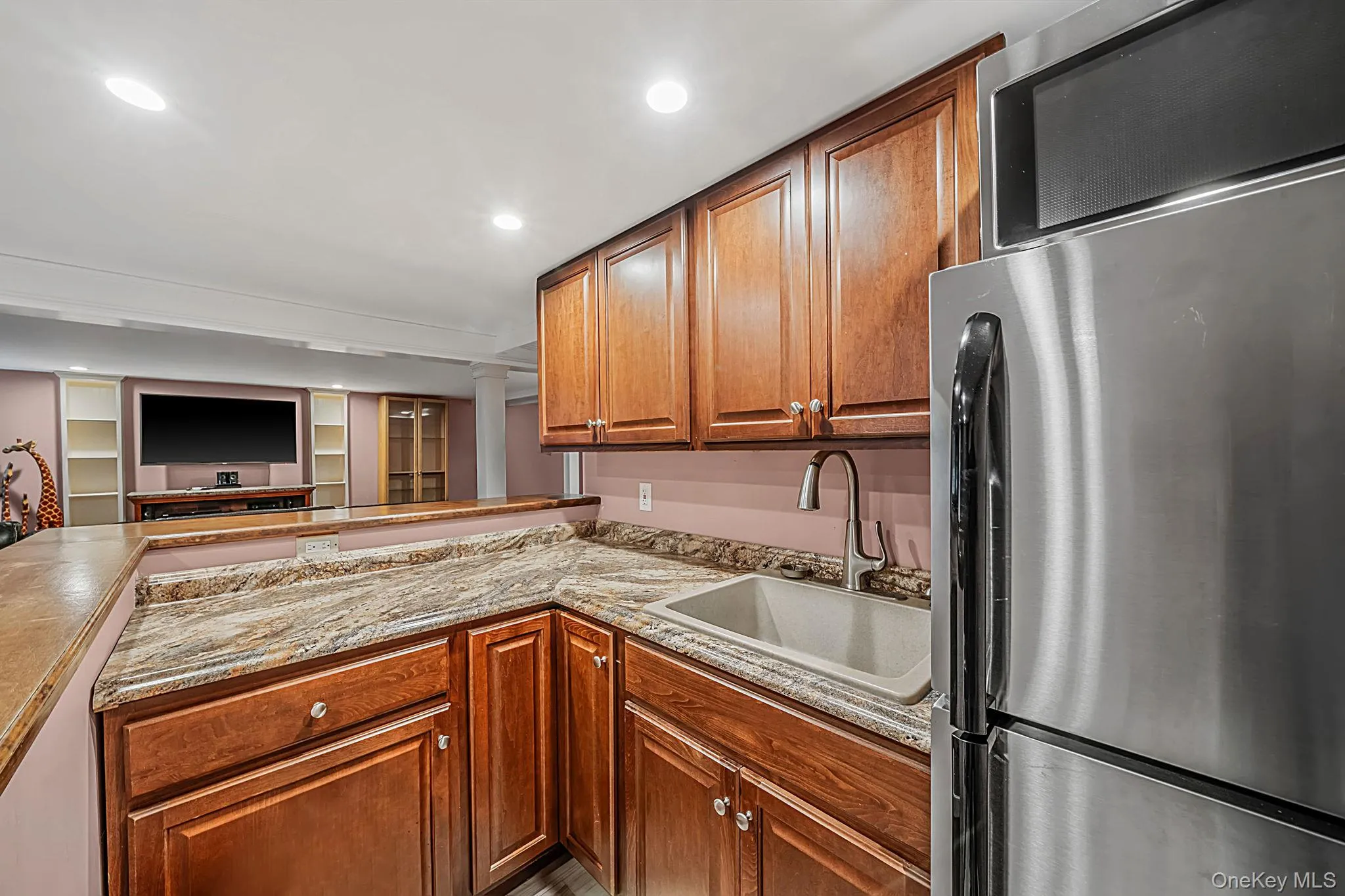 77 Shore Road, Brookhaven, NY, 5 Bedrooms Bedrooms, 11 Rooms Rooms,2 BathroomsBathrooms,Residential,For Rent,Shore,0,1025468 77 Shore Road, Brookhaven, NY, 5 Bedrooms Bedrooms, 11 Rooms Rooms,2 BathroomsBathrooms,Residential,For Rent,Shore,0,1025468